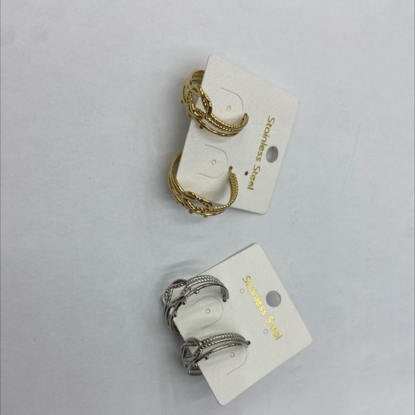 荣鑫饰品，钛钢耳环，金属耳钉气质简约百搭个性时尚女耳饰耳钉耳饰饰品           