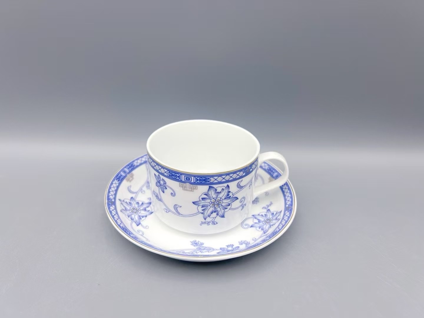 方圆陶瓷青花瓷碎花系列咖啡杯碟详情图2