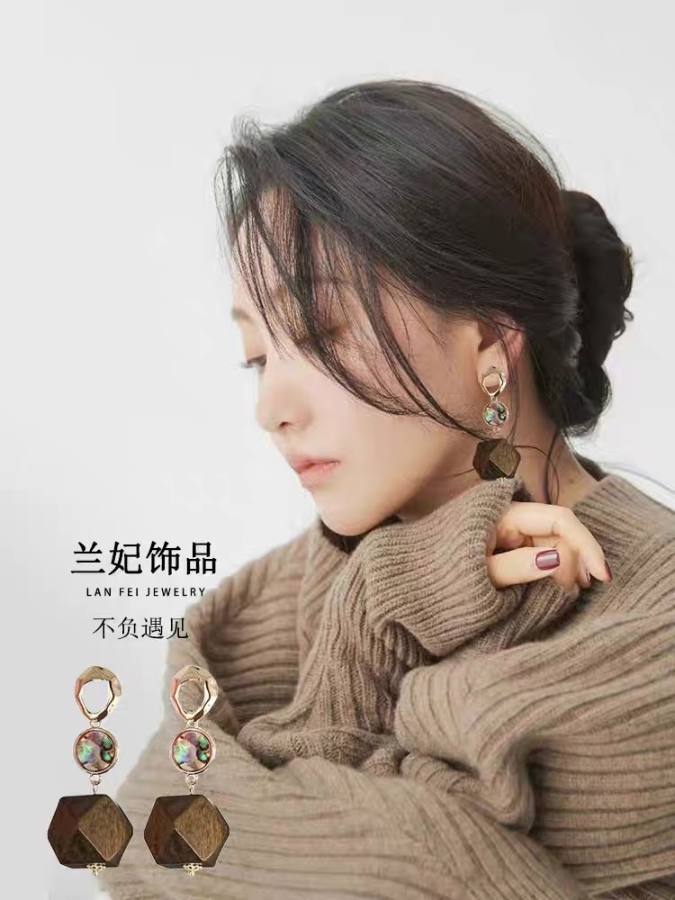 Korean version stylish, elegant and high-end shell ➕ original wood anti-allergy S925 silver needle Specification image