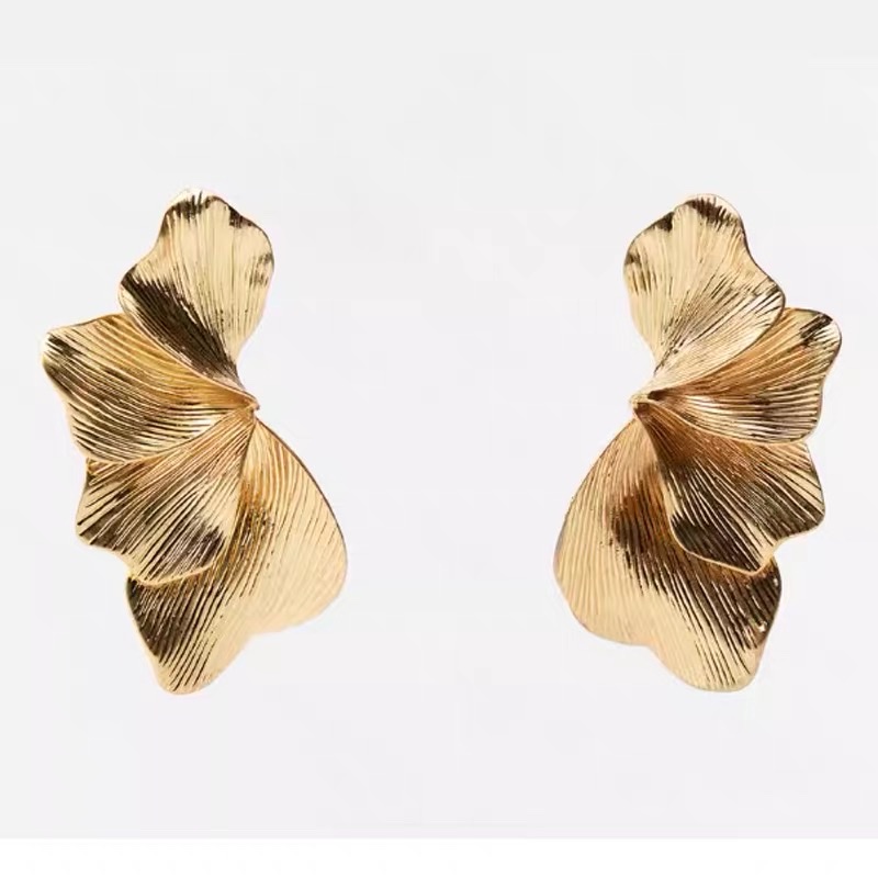 夸张高级感金属叶子纹理花瓣耳环大气气质个性耳坠耳环