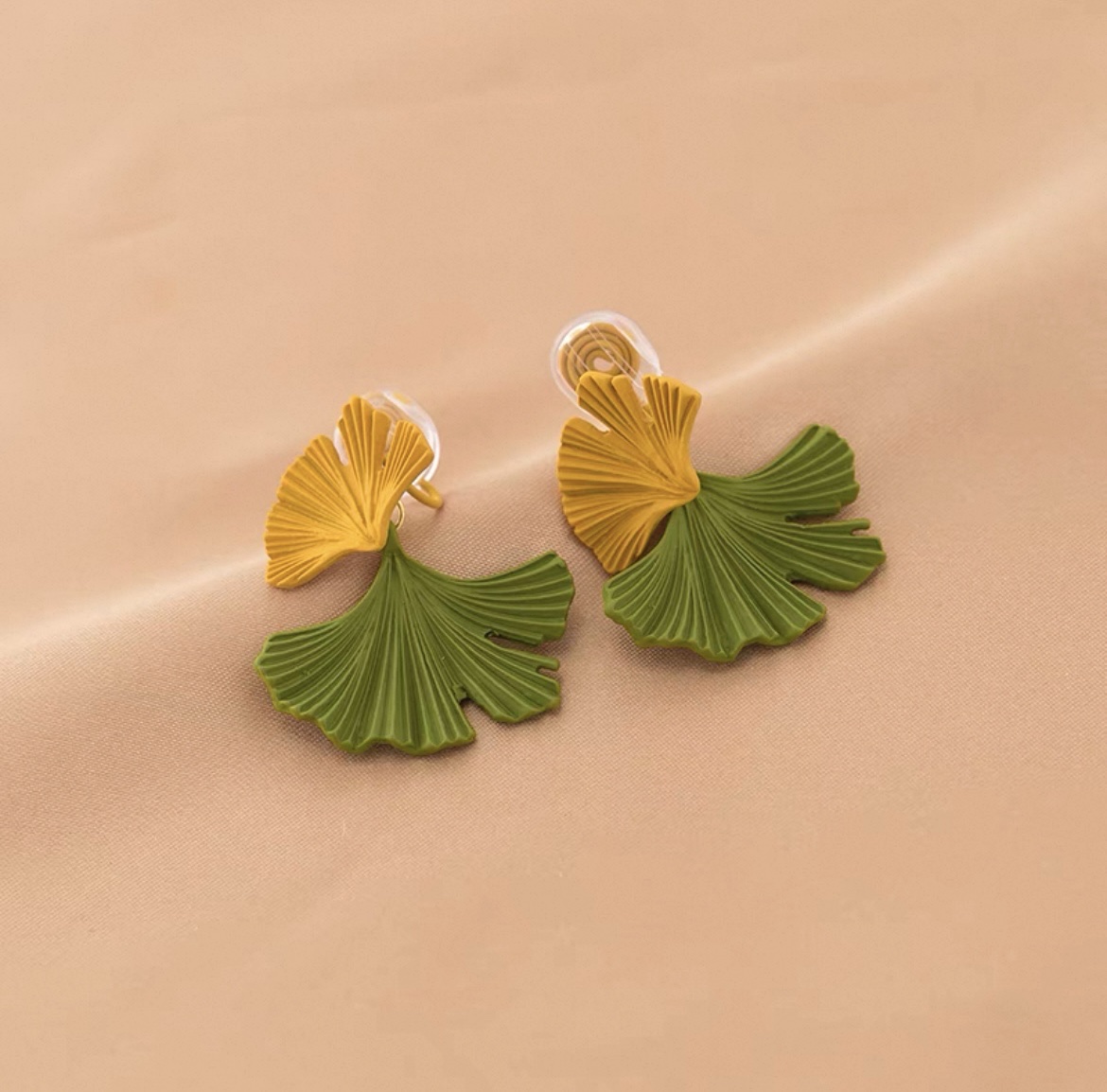 S925 Silver Needle Personalized geometric Retro light green earrings, 2025 new style exaggerated and elegant earrings, earrings and stud earrings detail image 6