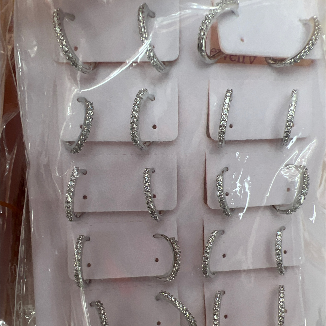 铜+锆石简约流行时尚大方潮流耳环，A287珊珊饰品