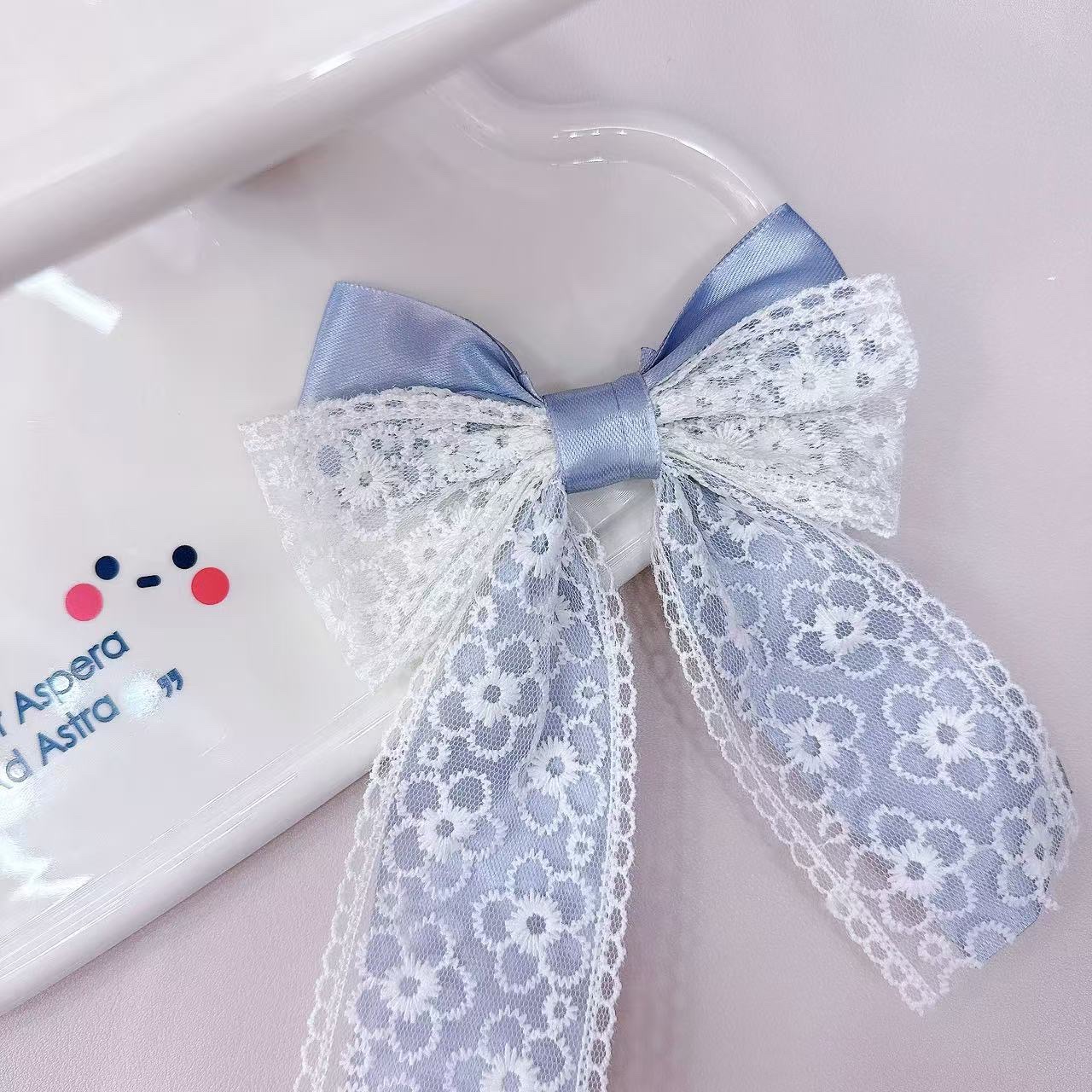 Korean-style lace bow hair clips, elegant and super fairy-like girl bow ribbon duckbill clips detail image 10