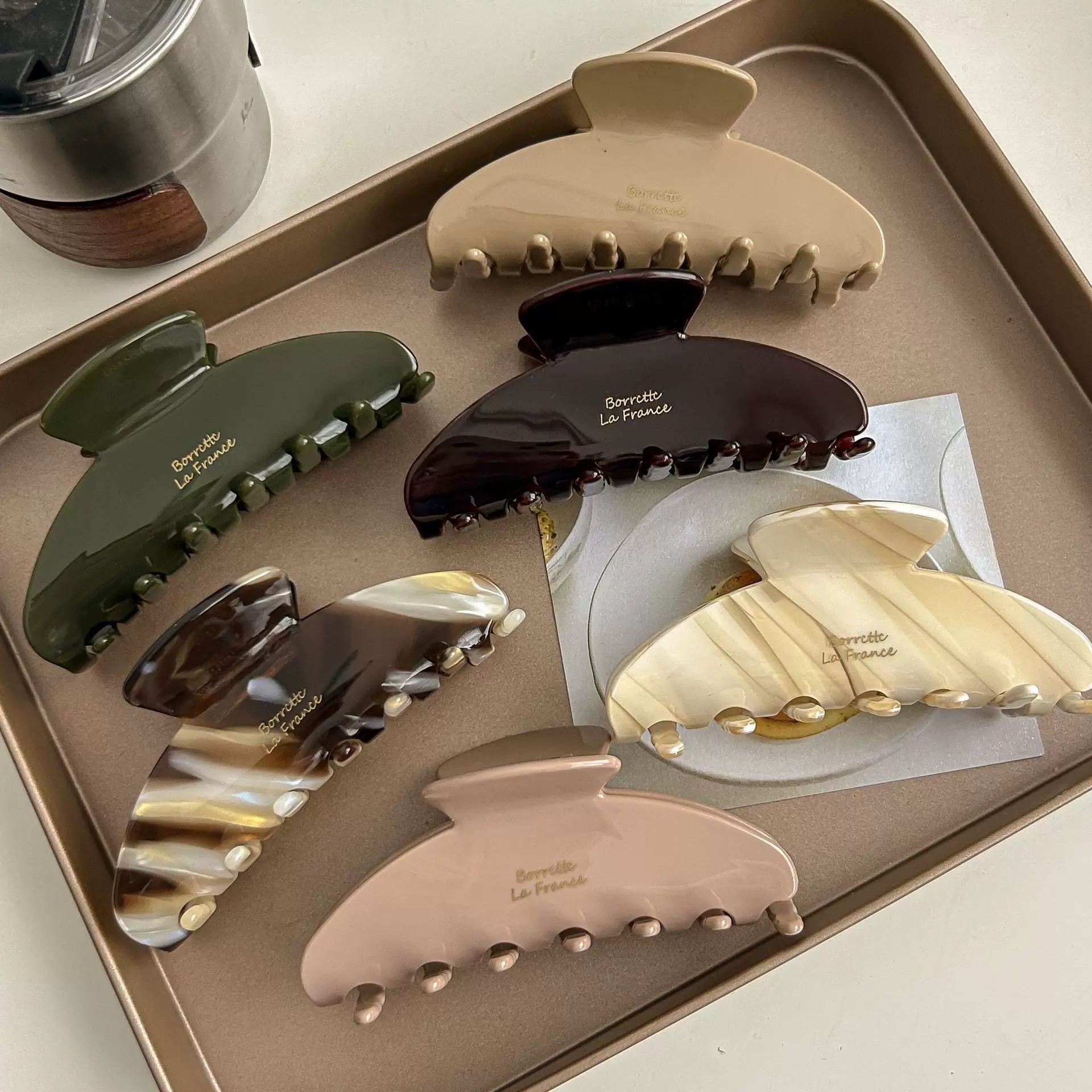 Korean high-end chocolate milk tea-colored acetate grab, Maillard French large shark grab hair accessory for women