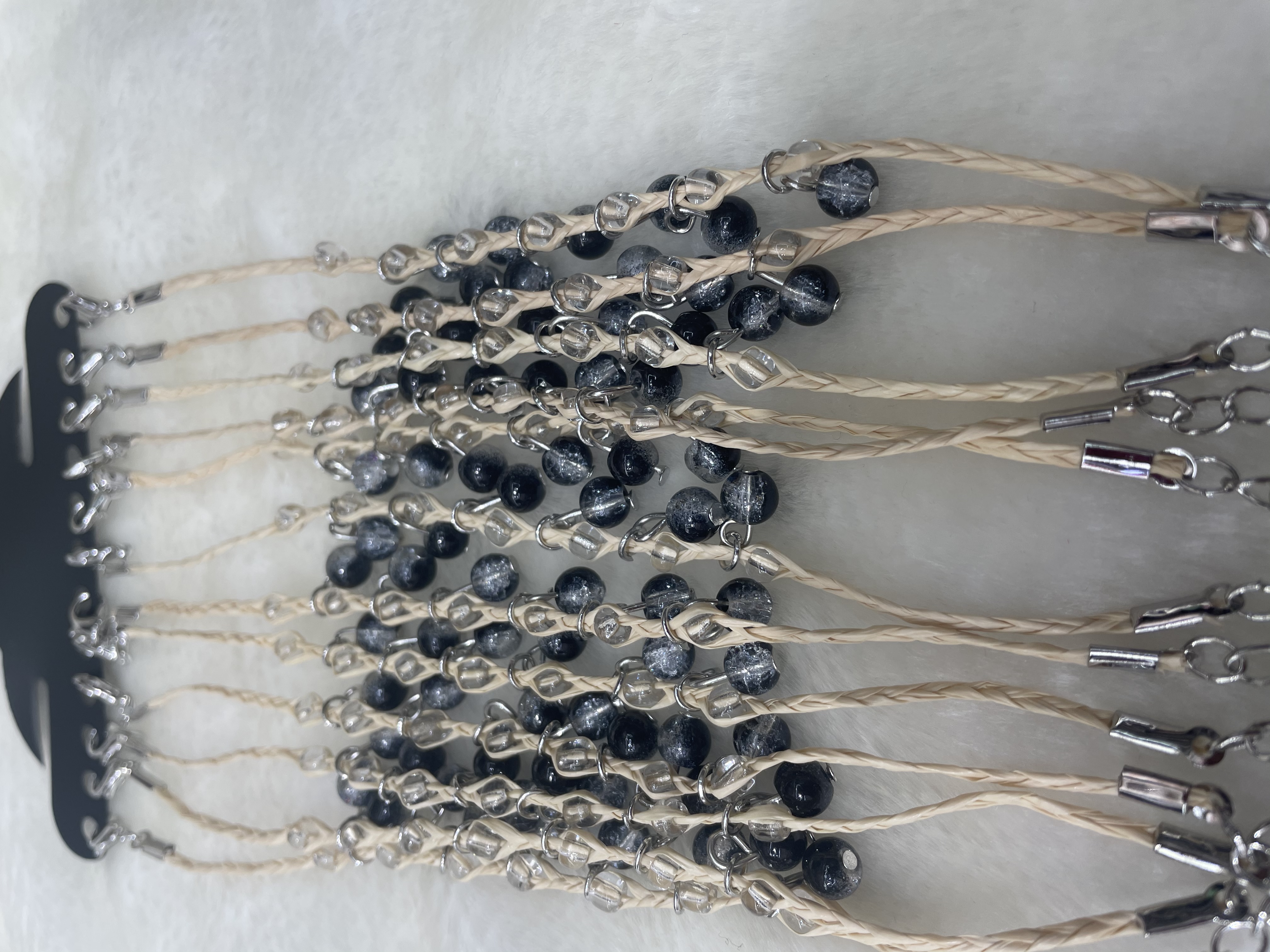 幸运草扣黑色爆发玻璃珠加编织七彩米珠手链产品图