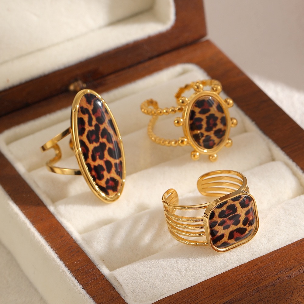 ins网红风豹纹不锈钢戒指女个性时尚开口18k镀金钛钢指环手饰戒指