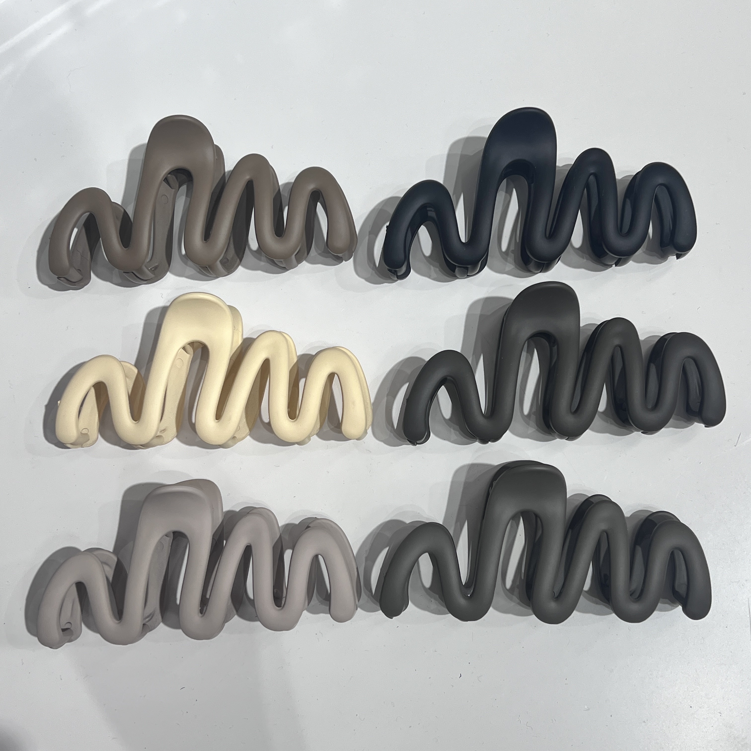 High-end, matte coffee color, large hairpin, women's hairpin, 2025 new shark clip headwear, hairpin details Picture