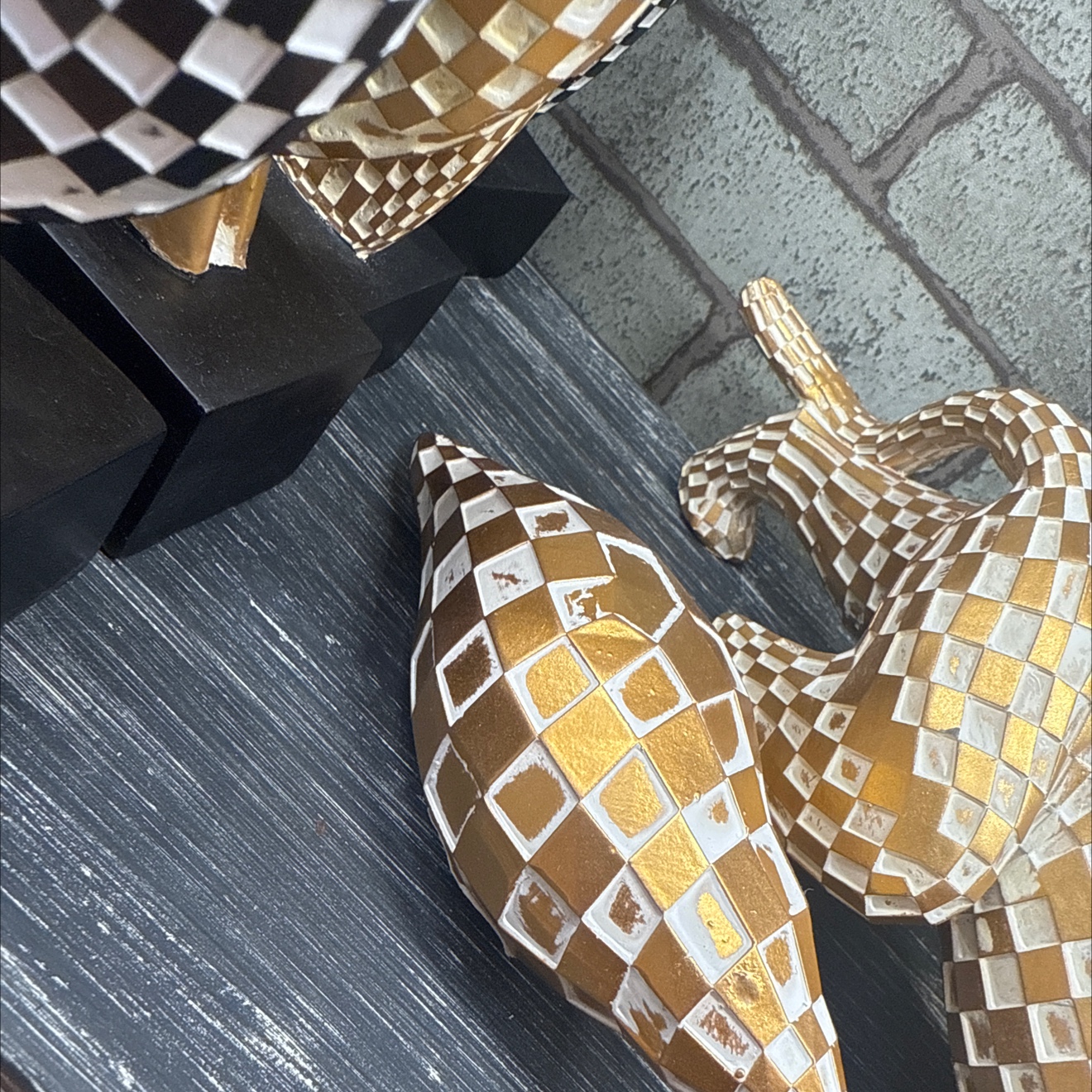 萌粒树脂鱼尾人物文创亚克力花片佛像摆件创意装饰品礼品产品图