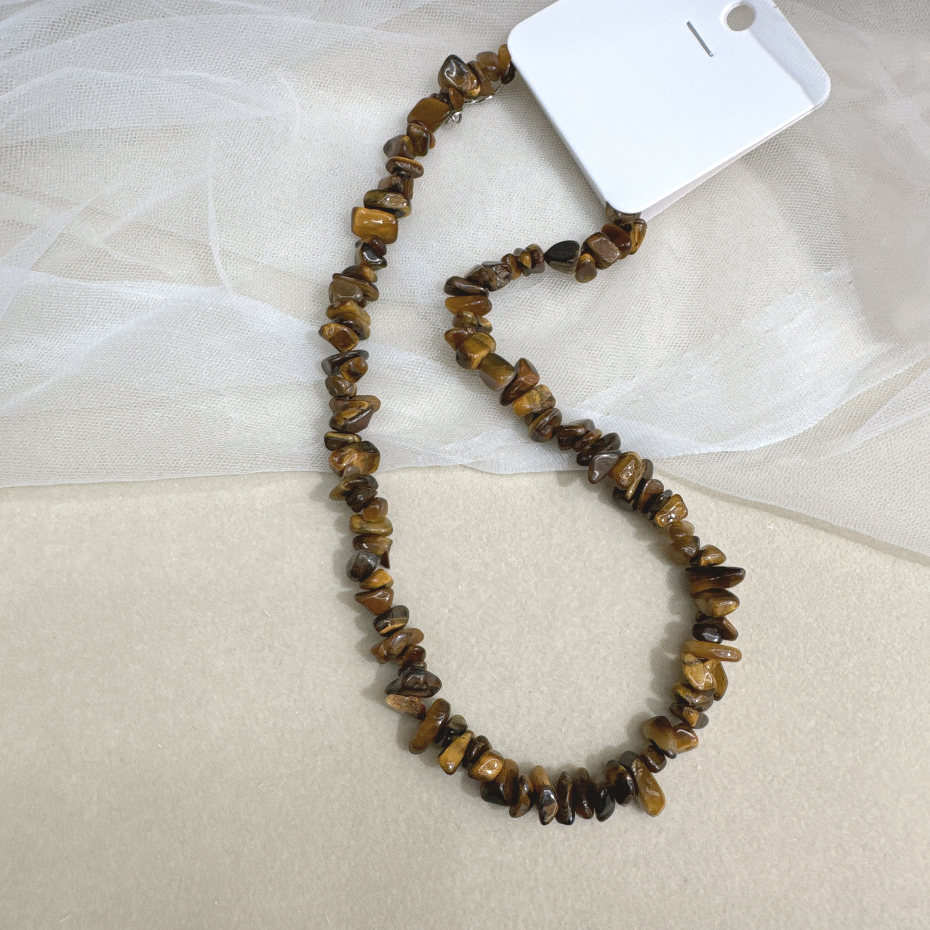 New cross-border colored stone beaded necklace, natural stone collarbone chain, neck chain accessory, design sense, no niche accessories details Picture
