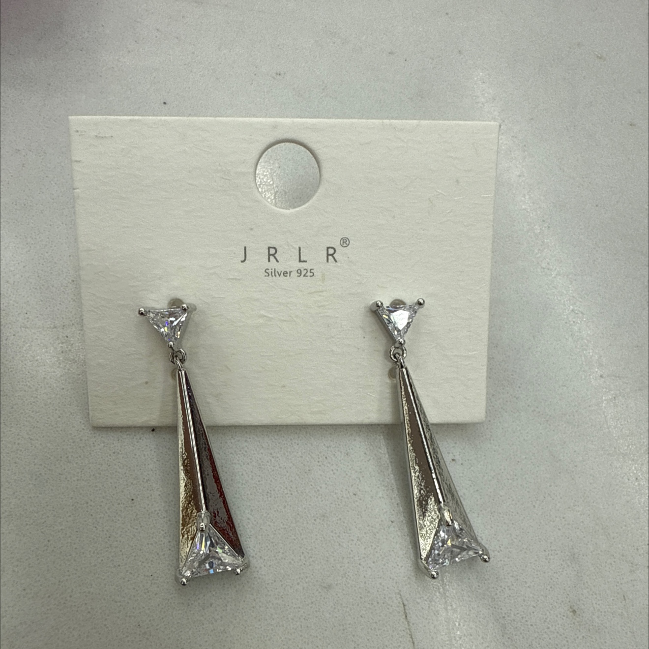 Today's Beauty Korean-style fashionable welded zircon earrings, simple pearl earrings, elegant and stylish, women's trendy and versatile earrings details Picture