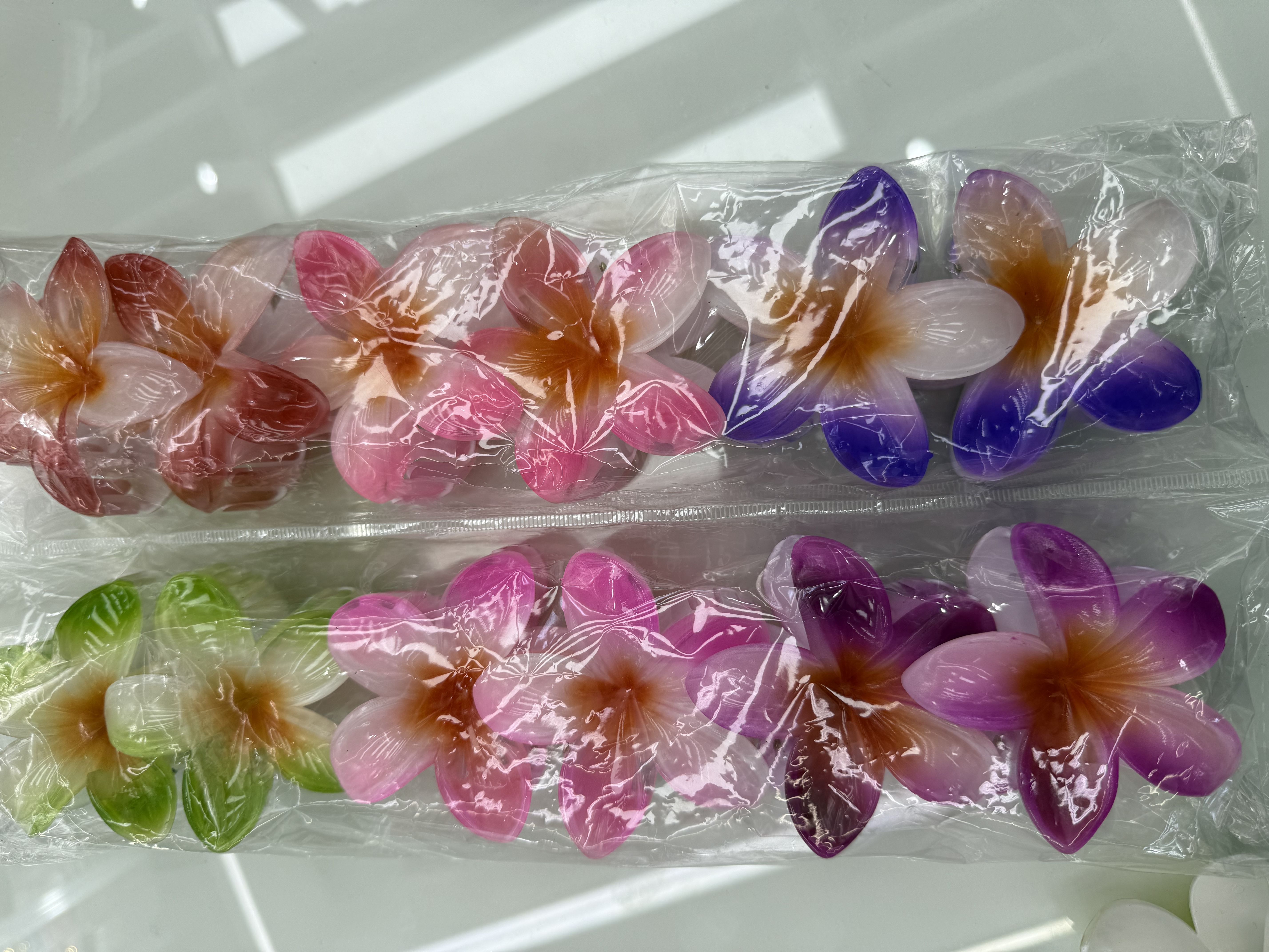 鸡蛋花抓夹~夏季沙滩出游拍照花朵夹子ins鲨鱼夹欧美辣妹半扎发夹发夹产品图