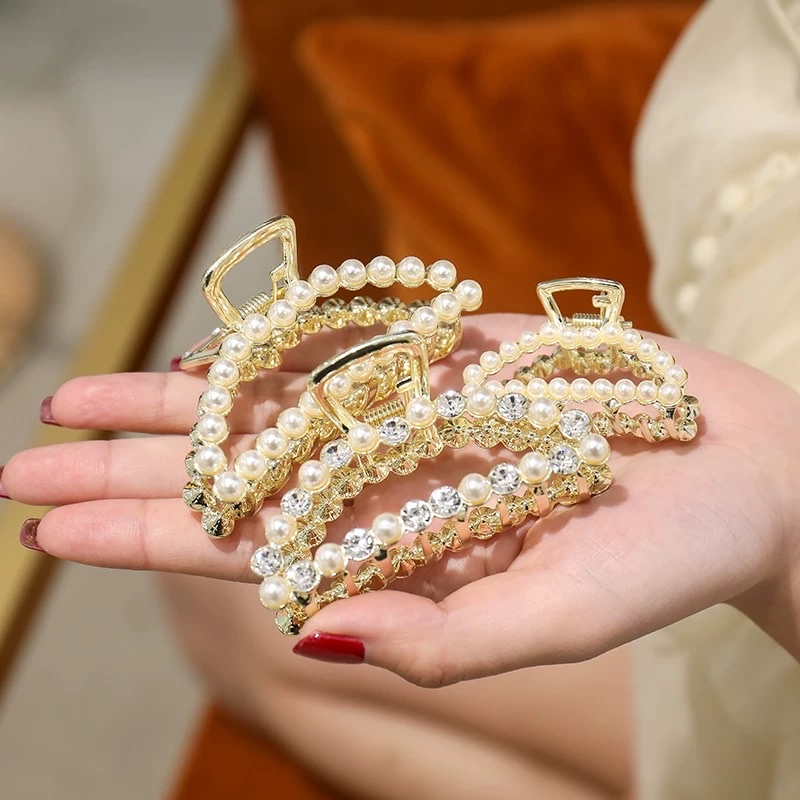 Metal hair clips, simple and versatile, medium-sized ponytail hair clips, pearl bath clips, bangs clips, top clips details Picture