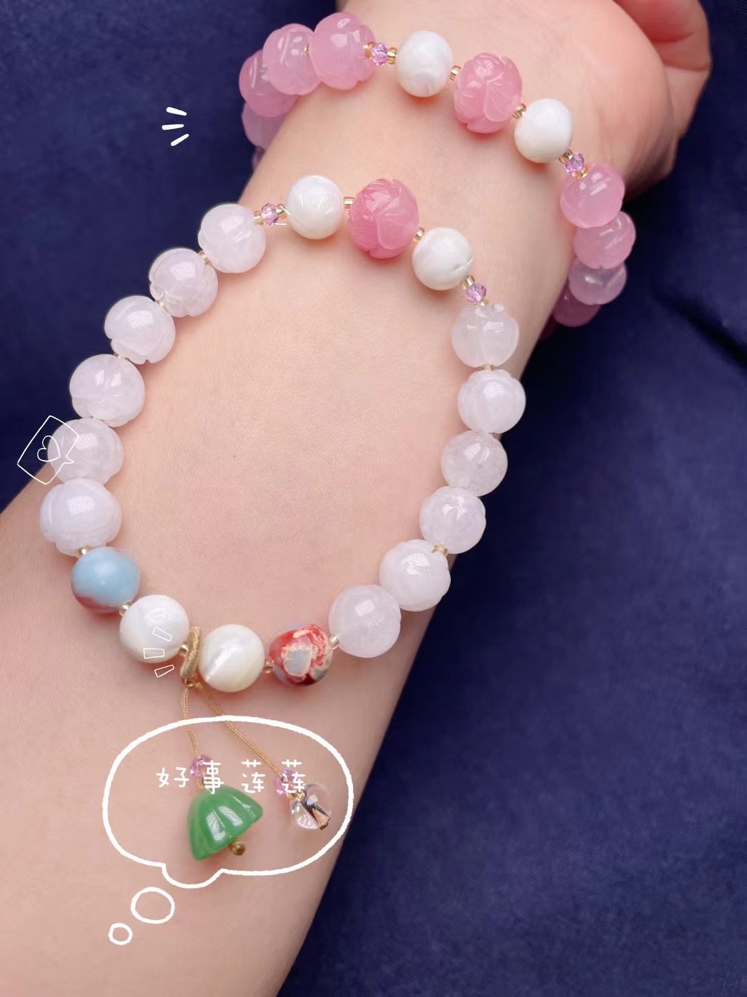 إن سلسلة اللوتس الذهبية الطبيعية تجلب الحظ السعيد إلى المعابد detail image 4