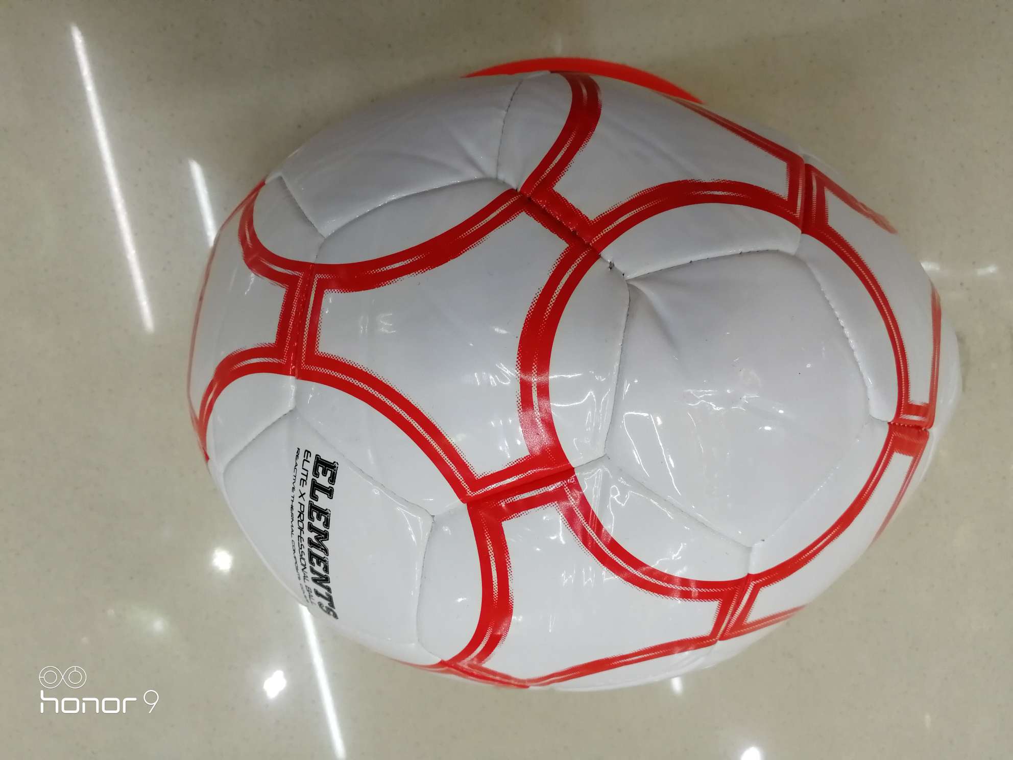 橙白色 中小学生足球青少年标准比赛训练批发质量好