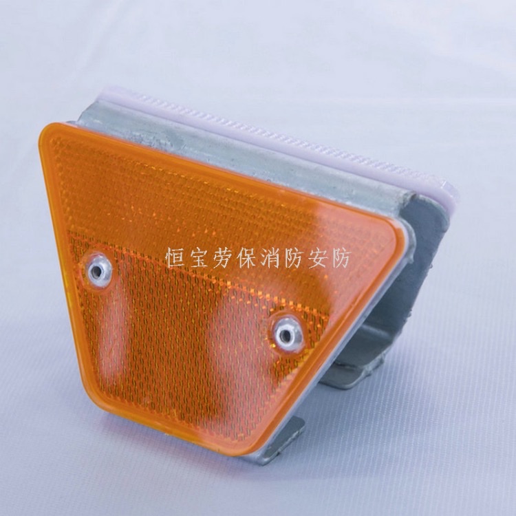 梯形栏式轮廓标矩形轮廓标诱导标附着式轮廓标梯形护栏反光标