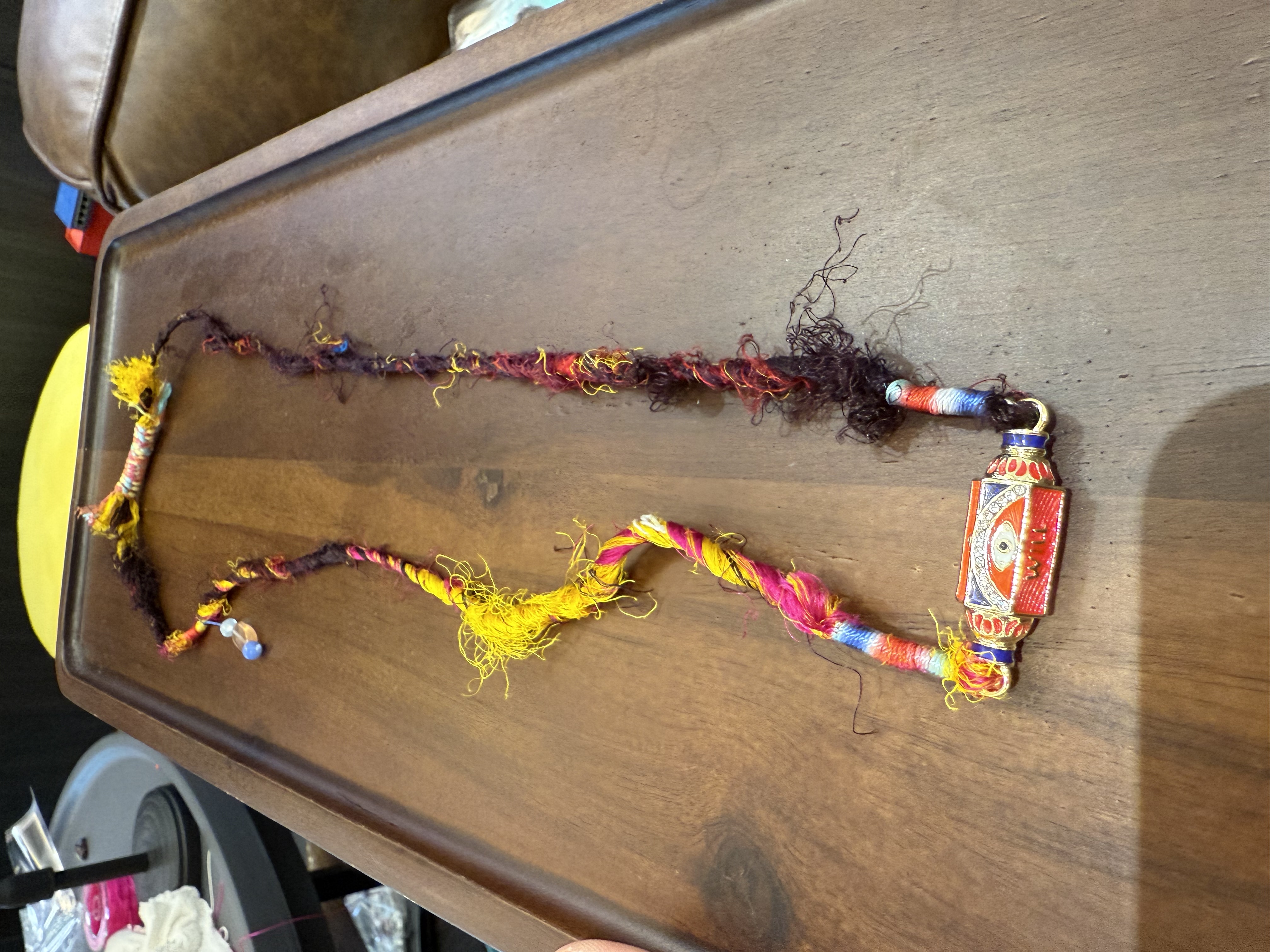 Nepalese imported silk and glass mobile phone chains, bracelets, necklaces, headwear, handcrafted custom interlocking sky pearl lanyards detail image 17