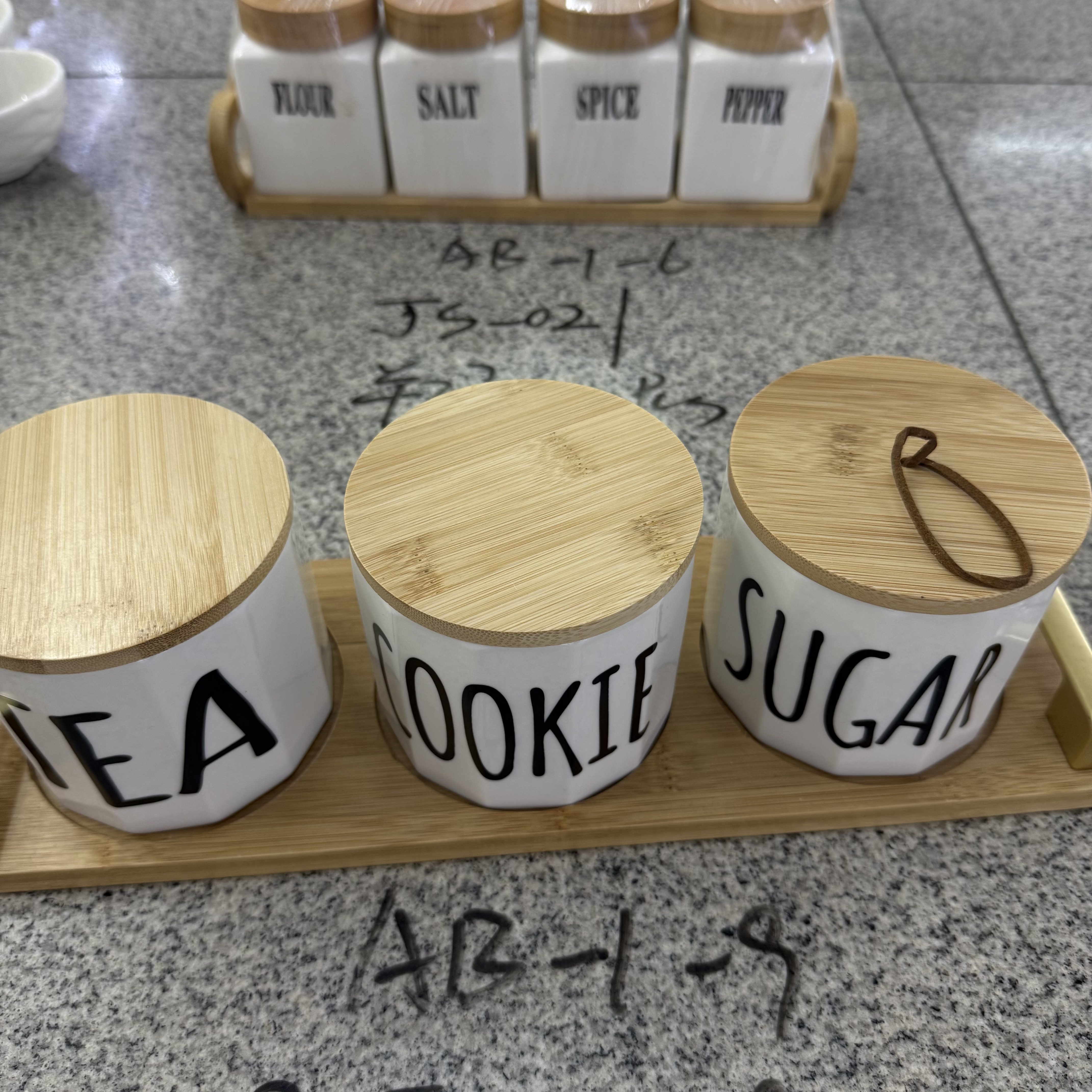 创意旅游搪瓷马克杯陶瓷杯套装个性陶瓷杯创意便携马克杯带盖耐热陶瓷杯子