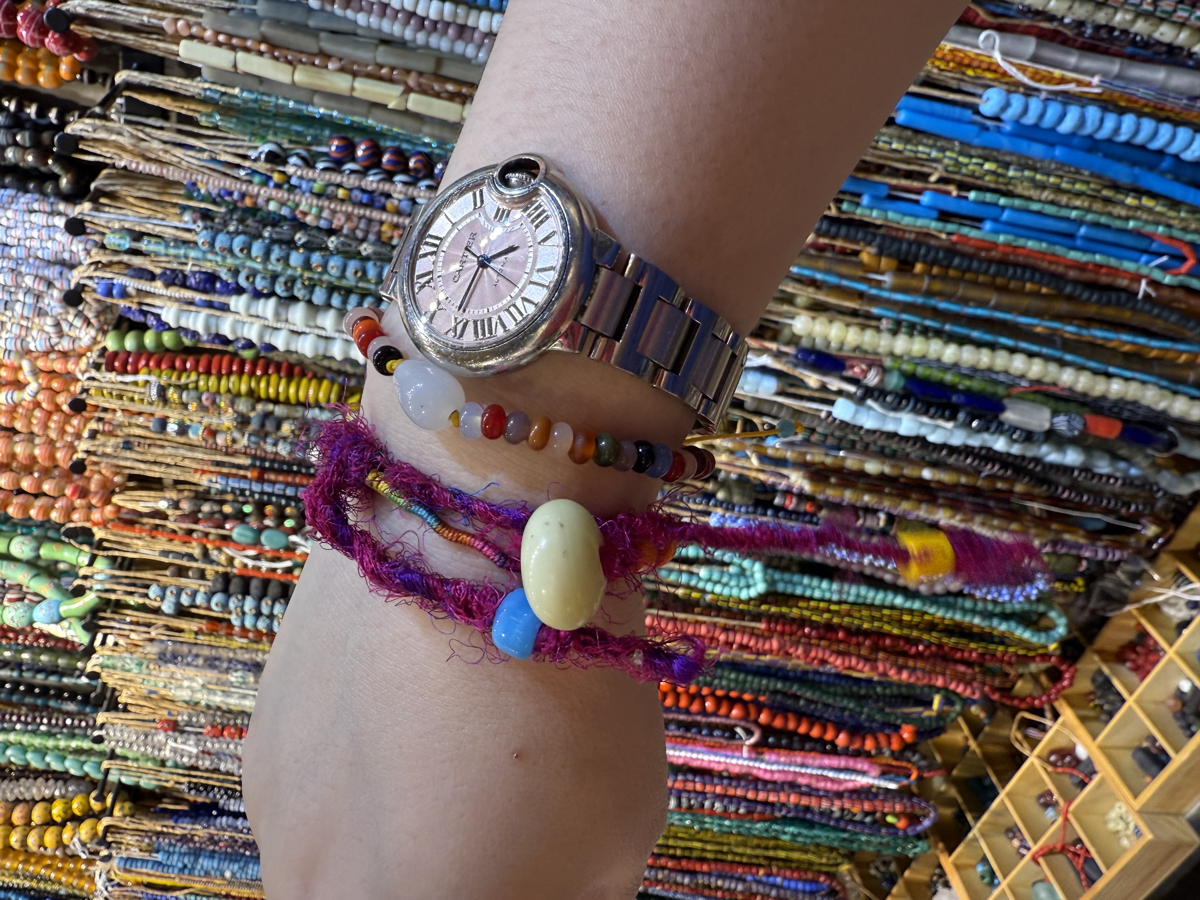 Nepalese imported glass silk yarn bracelet, dopamine colored bracelet Item Picture