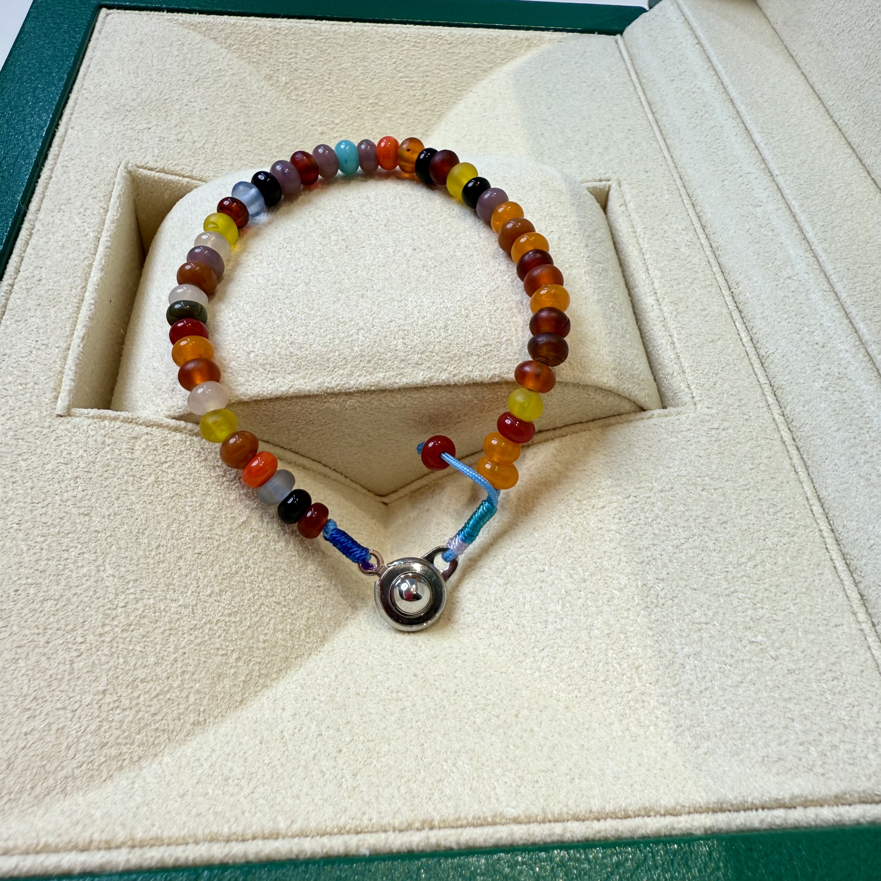 Nepalese imported silk and glass mobile phone chains, bracelets, necklaces, headwear, handcrafted custom interlocking sky pearl lanyards detail image 15