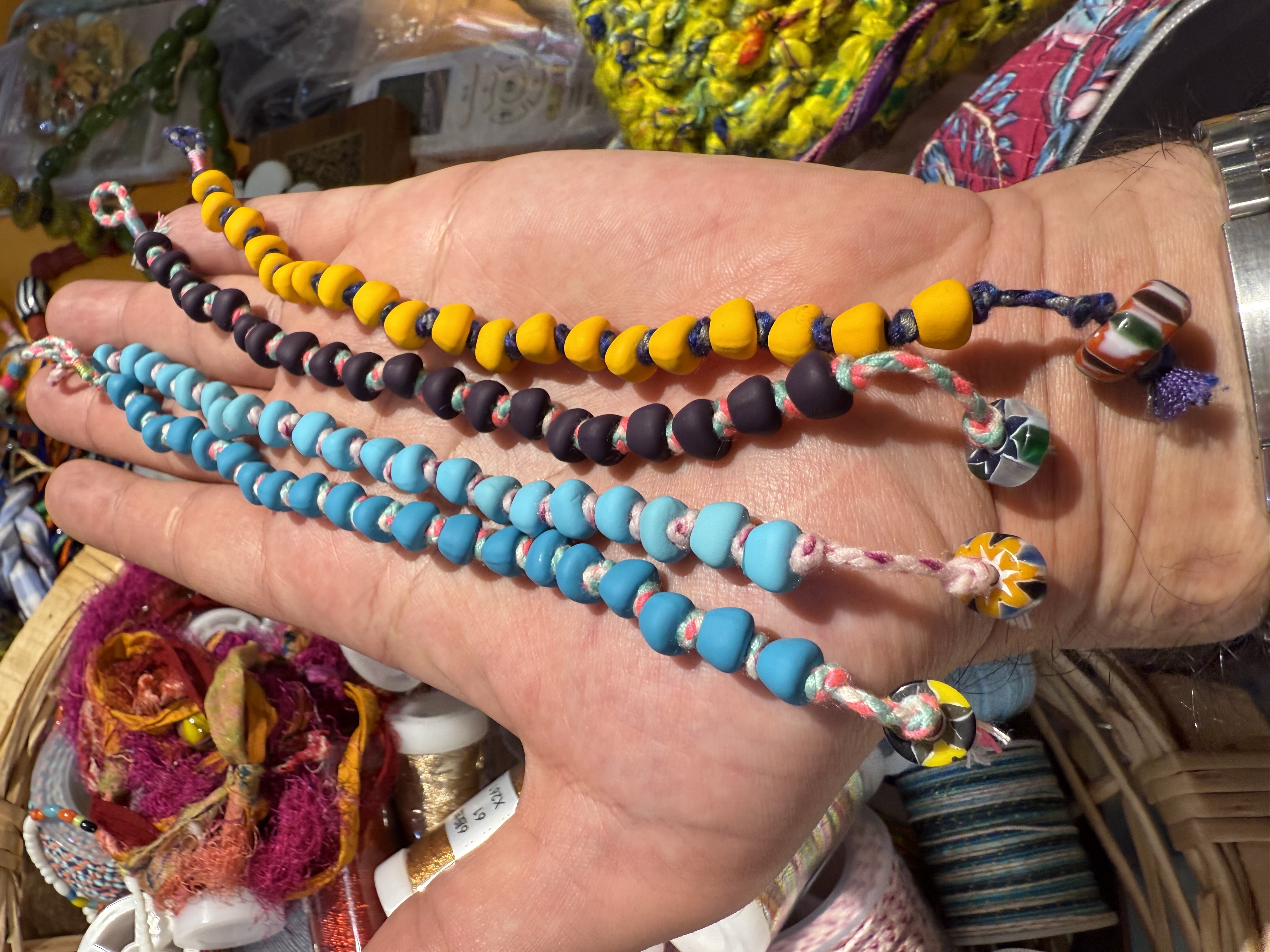 Nepalese imported silk and glass mobile phone chains, bracelets, necklaces, headwear, handcrafted custom interlocking sky pearl lanyards detail image 8