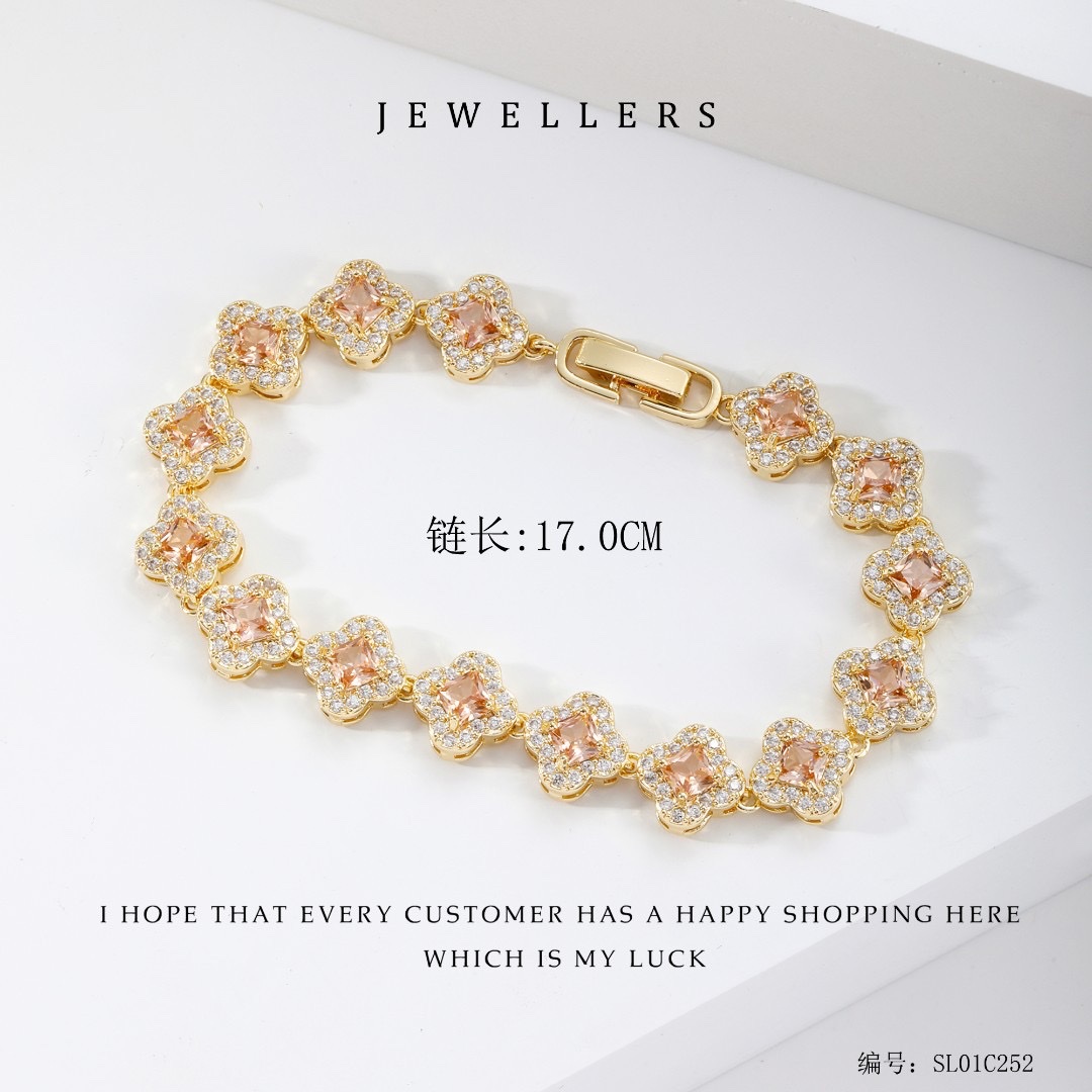 Copper gold-plated and diamond-encrured AAA zircon four-leaf flower bracelet, Korean version high-end factory direct sales bracelet Specification image
