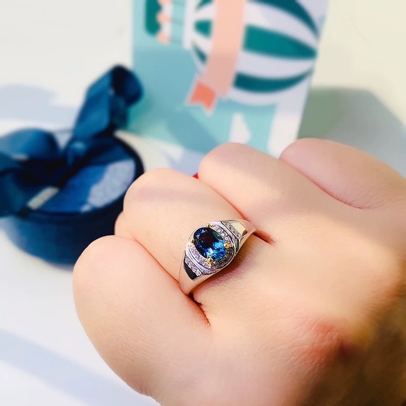 天然蓝宝石色的伦敦蓝色托帕石戒指古银中性风男戒霸气女戒子