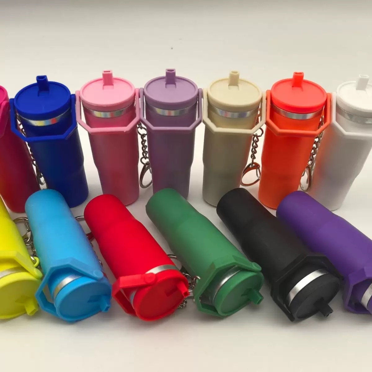 跨境亚马逊爆款 新款owala同款水果杯钥匙扣背包挂件可放唇膏饰品详情图1