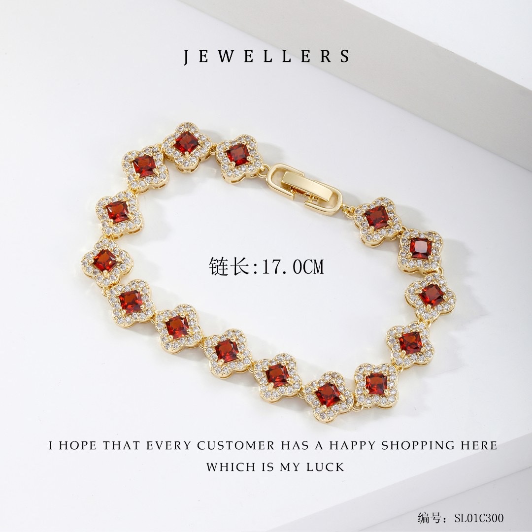 Copper gold-plated and diamond-encrured AAA zircon four-leaf flower bracelet, Korean version high-end factory direct sales bracelet detail image 2