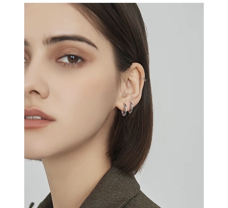 LD钛钢耳环女素圈耳圈高级感耳骨钉耳圈男钛合金耳钉养耳洞耳饰