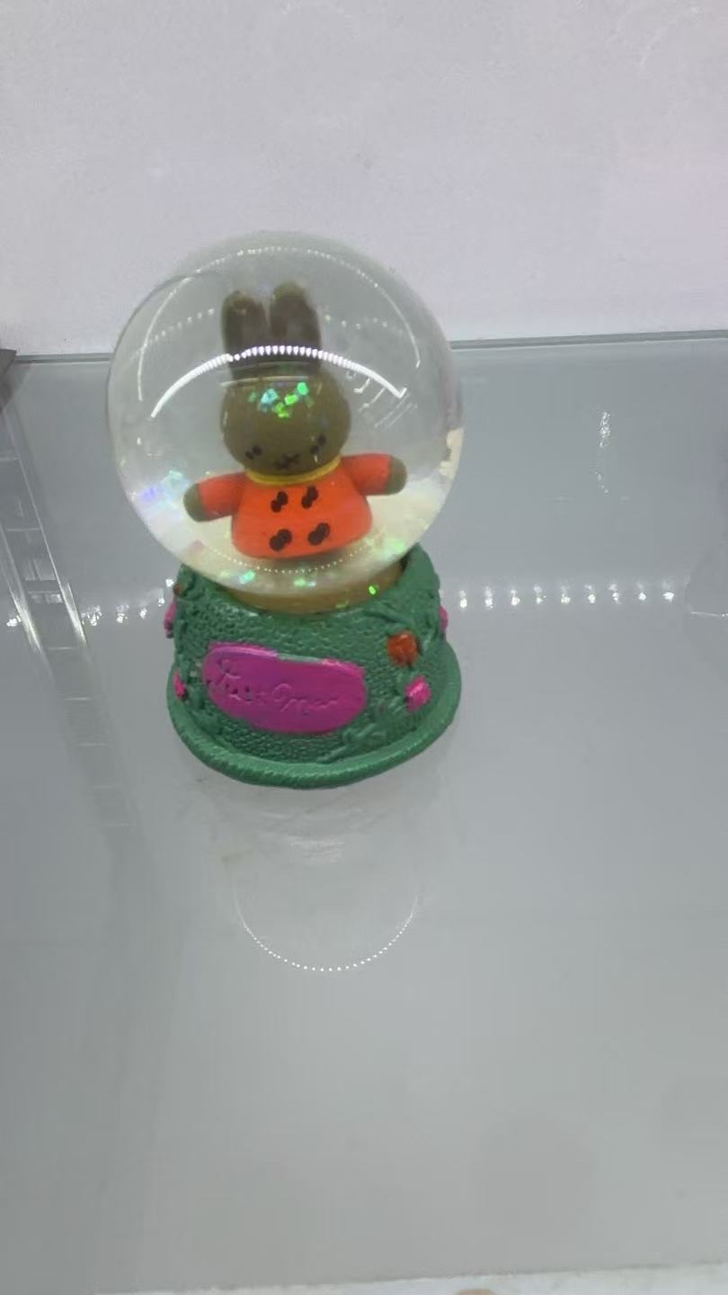 新款绿色卡通摆件带灯水晶球雪花飘雪可爱精致桌面儿童闺蜜