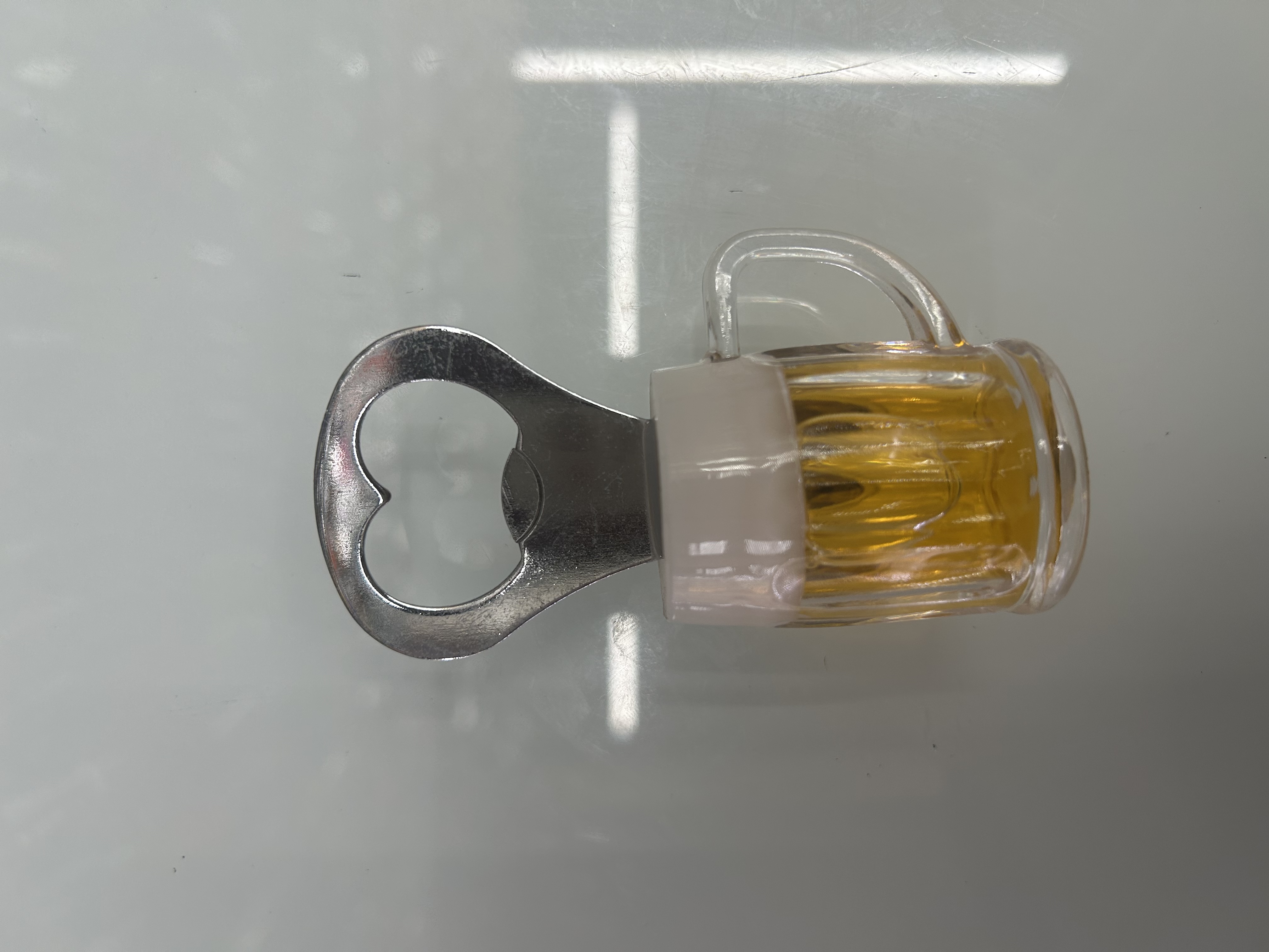 小妹工艺品树脂冰箱贴创意装饰品 安全无毒环保材质 车内装饰小物件水杯开瓶器，新颖，实用白底实物图