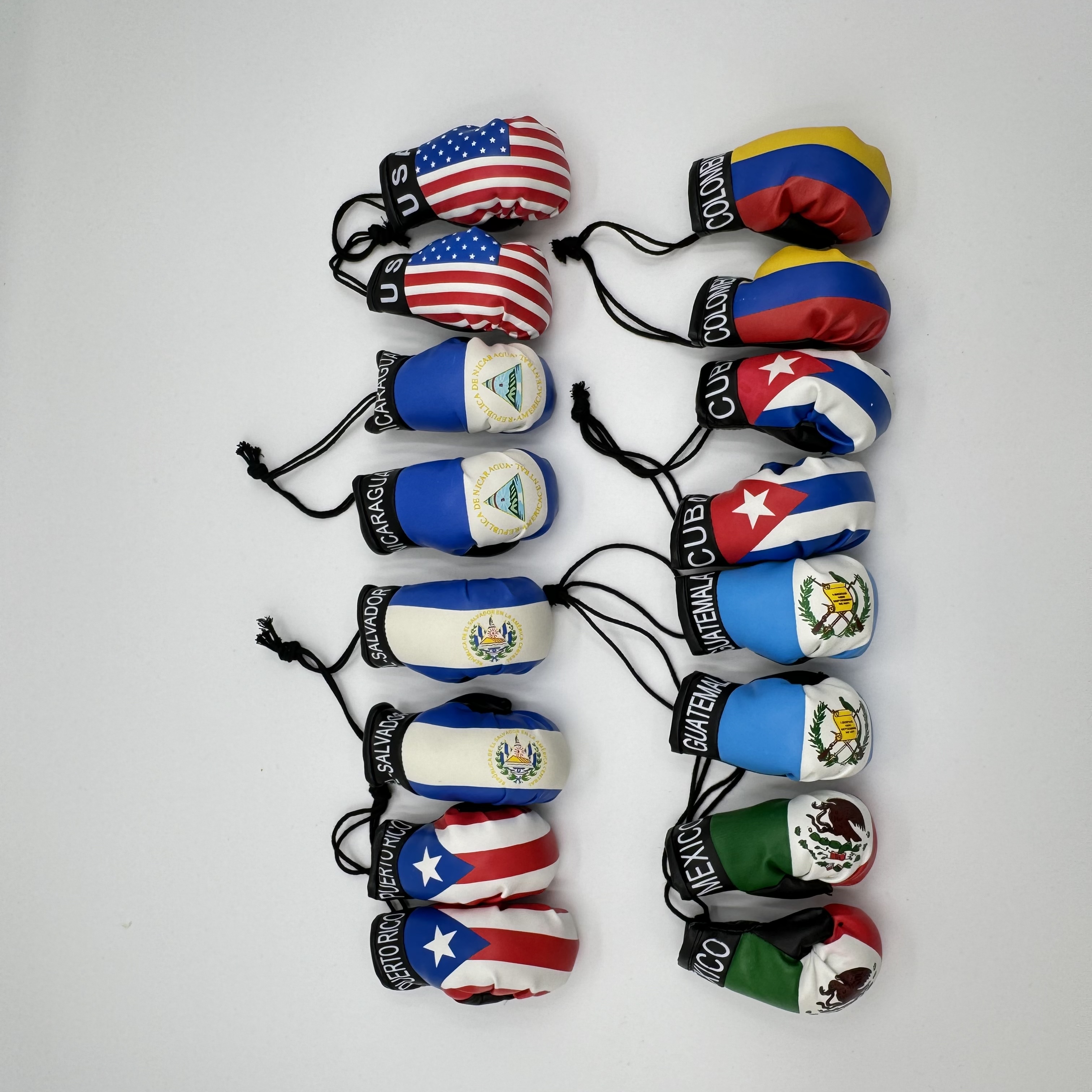 美加墨大号仿真拳击手套挂件拳击比赛国旗手套挂件迷你小号手套钥匙扣跨境产品