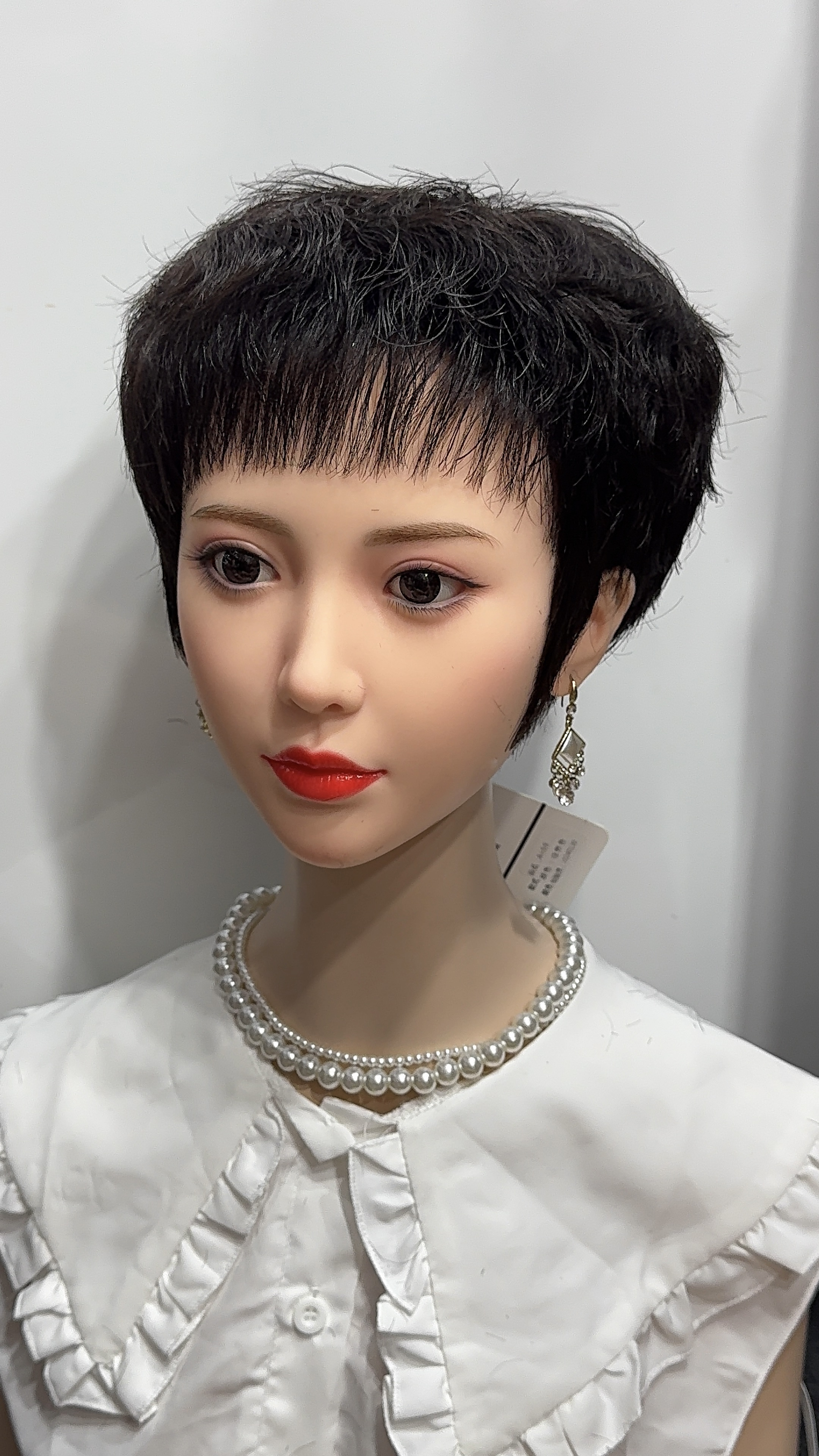 Natural, fluffy, light and comfortable real hair wig Item Picture