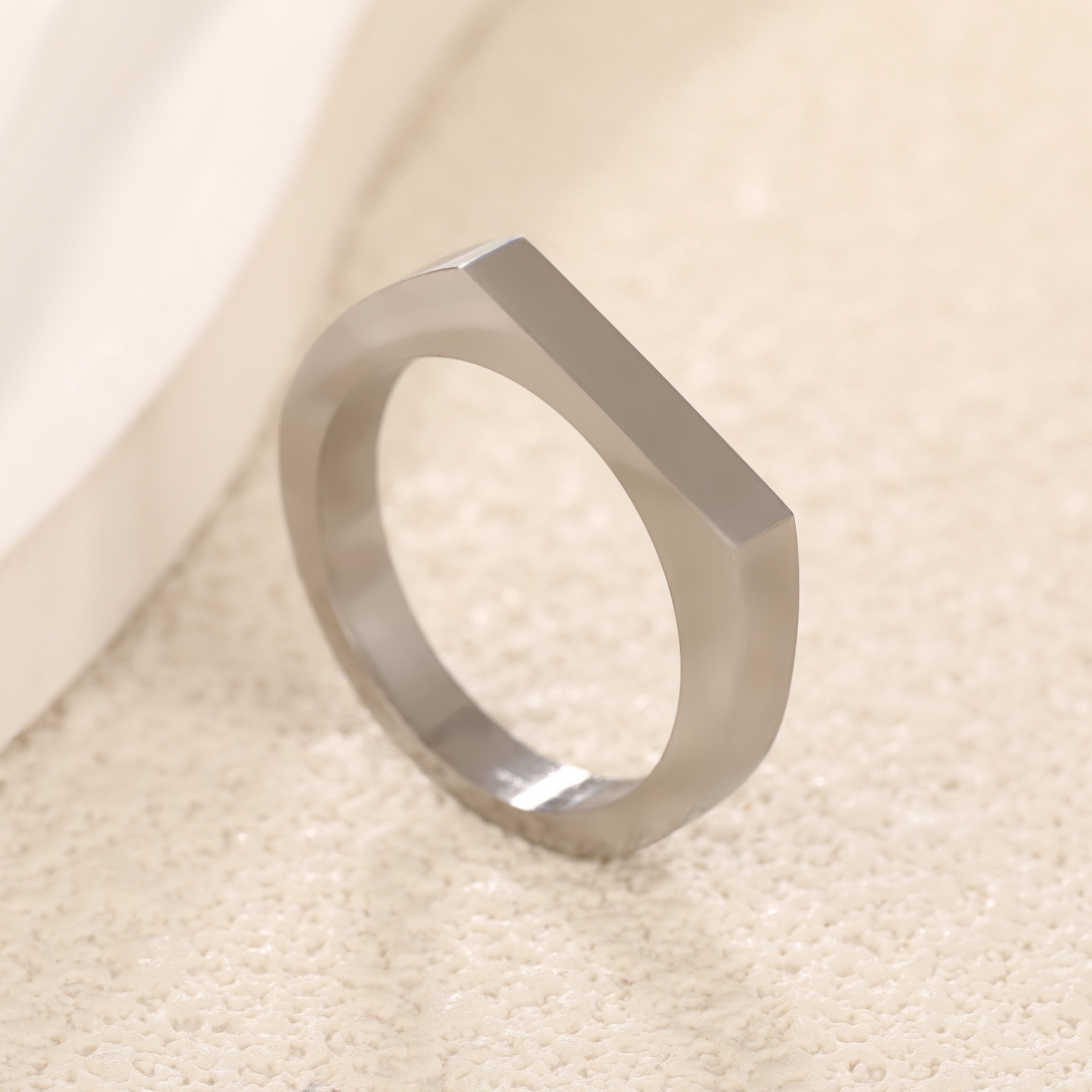 欧美亚马逊小众高级感钛钢戒指冷淡风气质指环手饰品批发 产品图