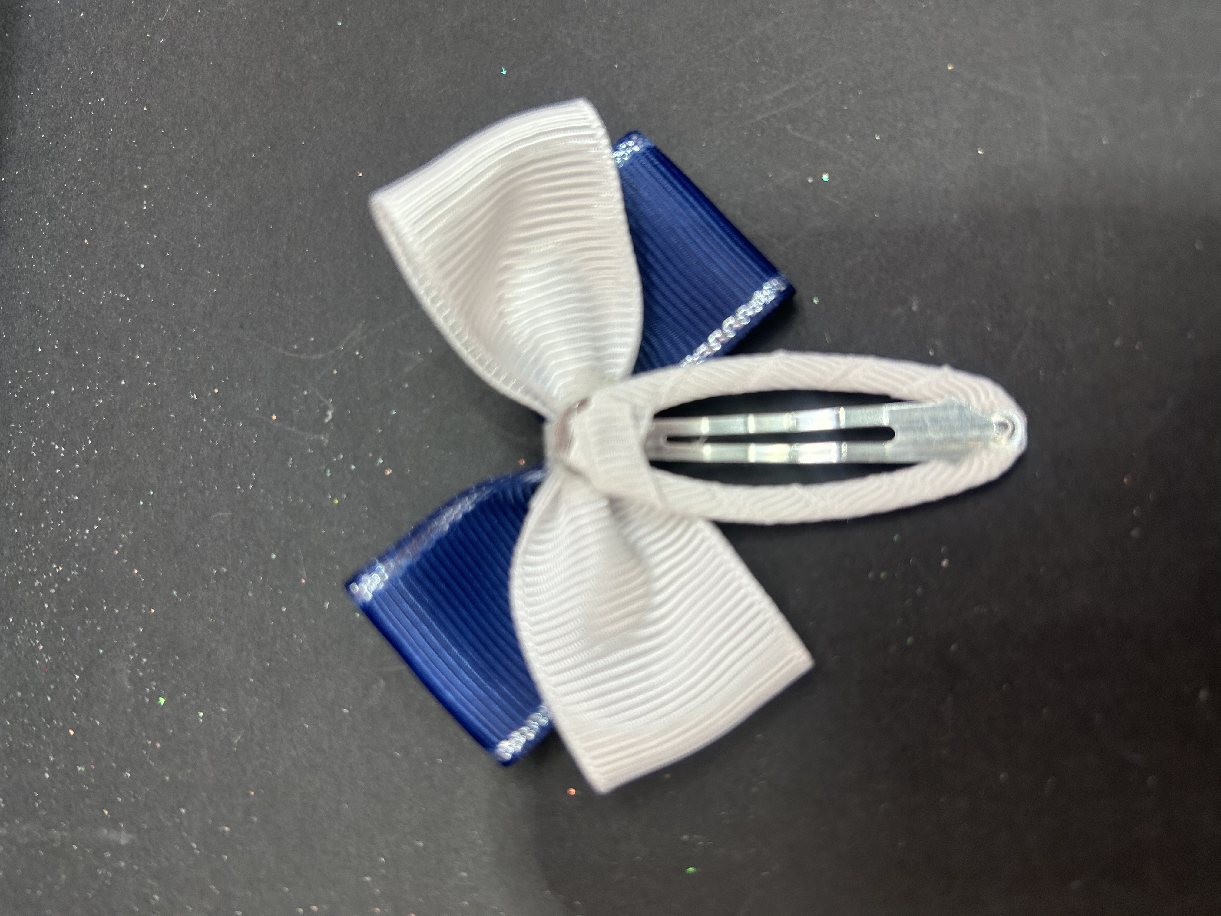 新尚饰品樱桃头绳水钻BB夹毛绒配饰滴油可爱发饰儿童发夹女童头饰编号131bb夹毛绒配饰白底实物图