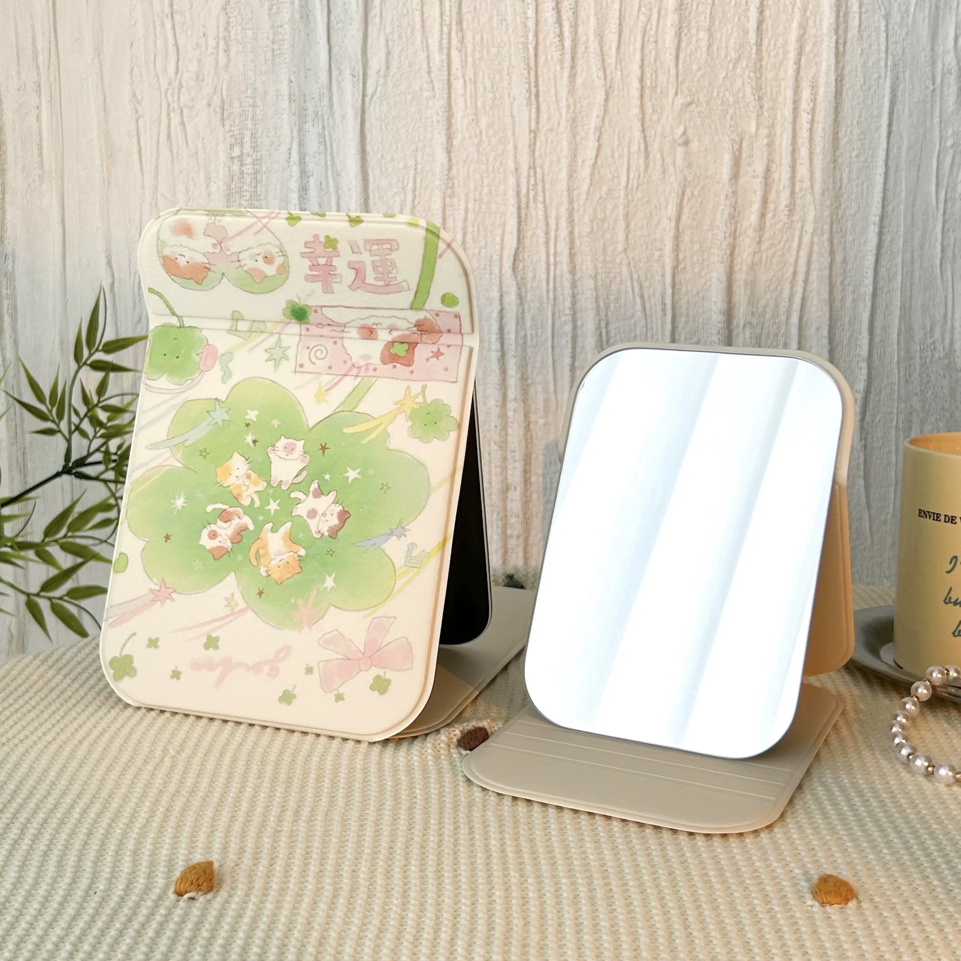 Ins-style desktop makeup, portable desktop folding flip cover large folding mirror, desktop dressing mirror, makeup mirror, portable small mirror for female dormitory students, standing on the desktop, cute detail image 9