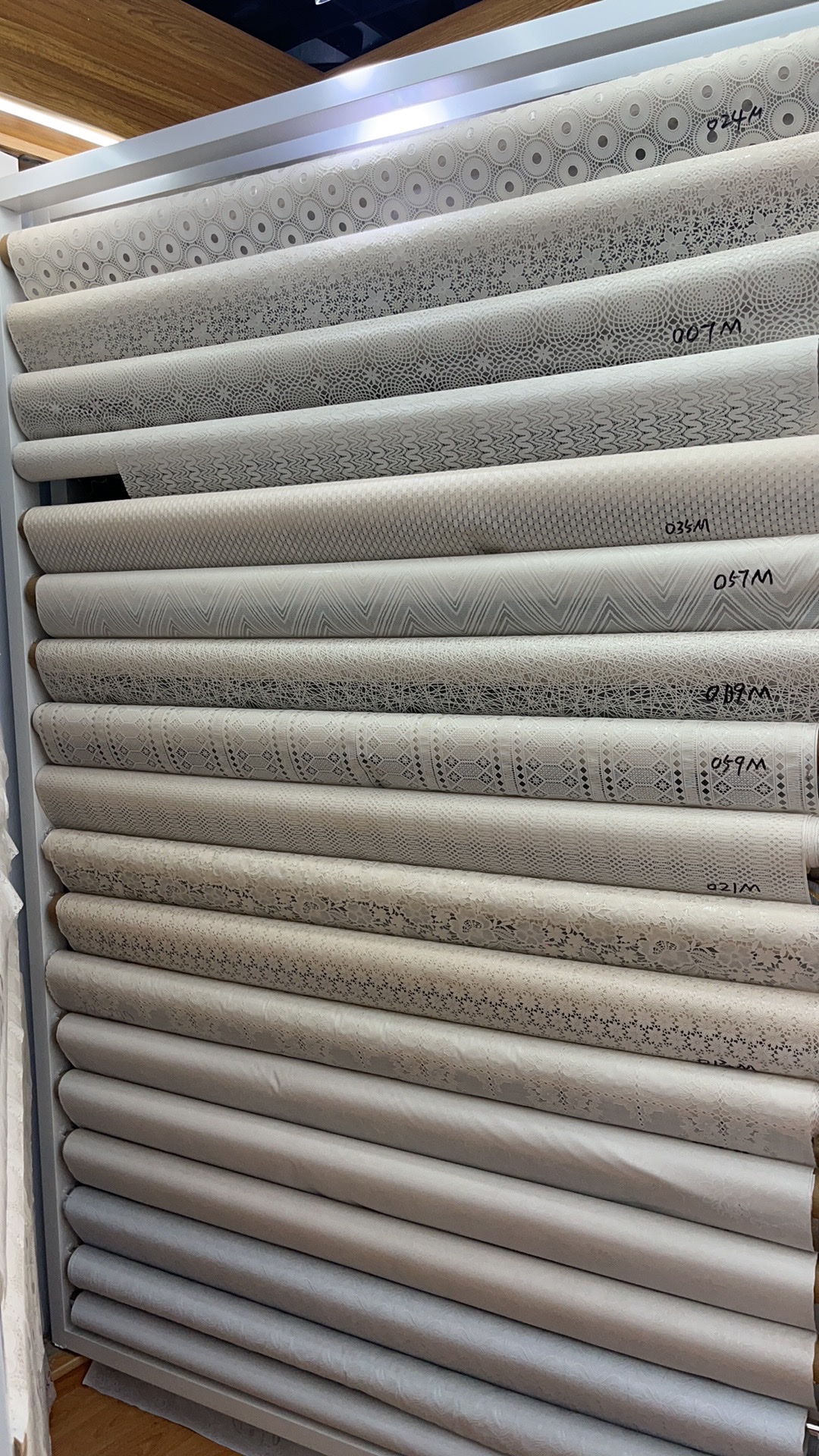 白色透明蕾丝花纹桌布 PVC桌布热销爆款新款白色透明蕾丝爆款简洁大气桌布详情图9