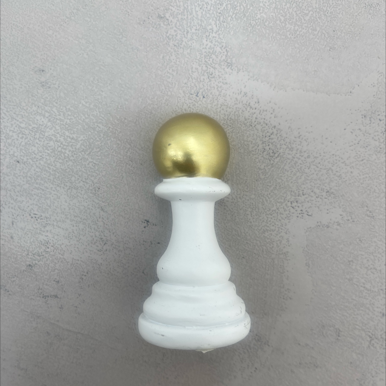 树脂棋子摆件 thumbnail