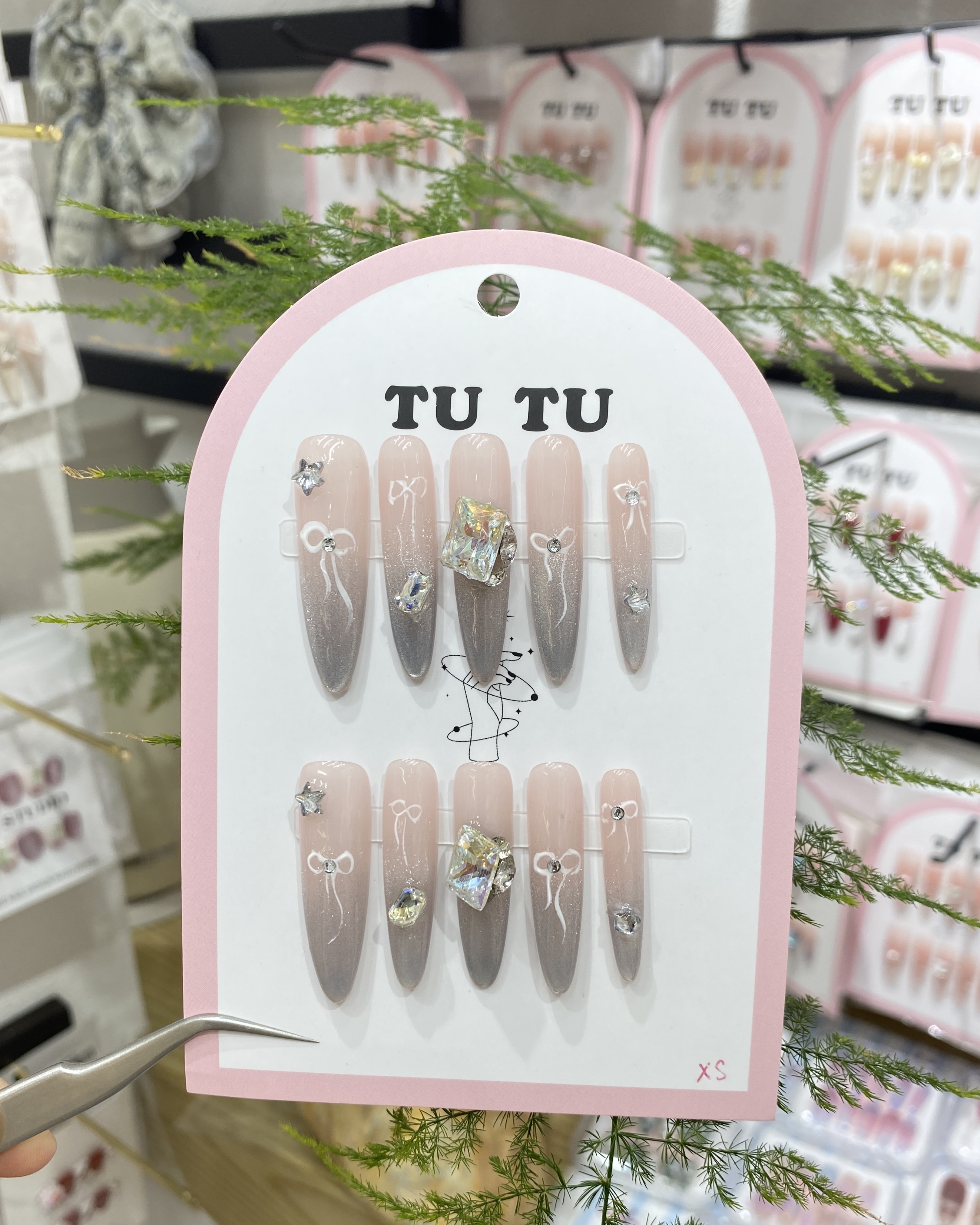 Tutu's pure handcrafted wearable nail, super-long 4.0 fine dog, super elegant wearable nail, 2025 new style nail plate, high-end feel, niche wearable finished nail, nail sticker, nail patch