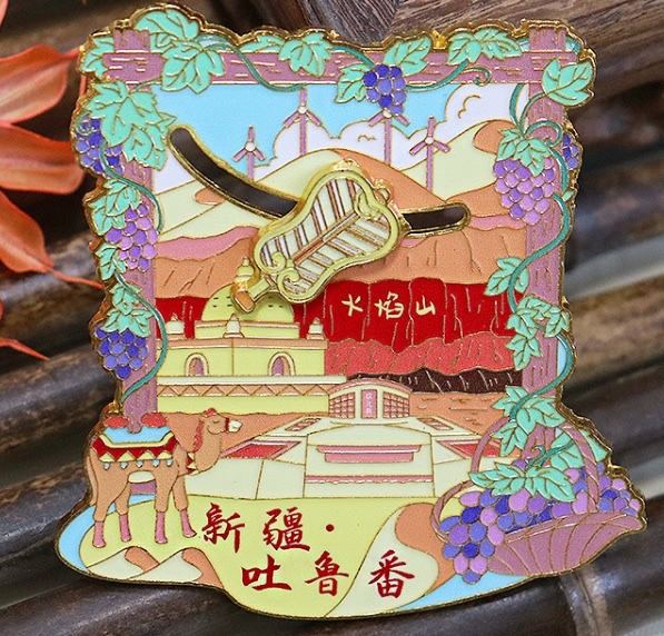 Metal fridge magnets, tourist souvenirs detail image 4