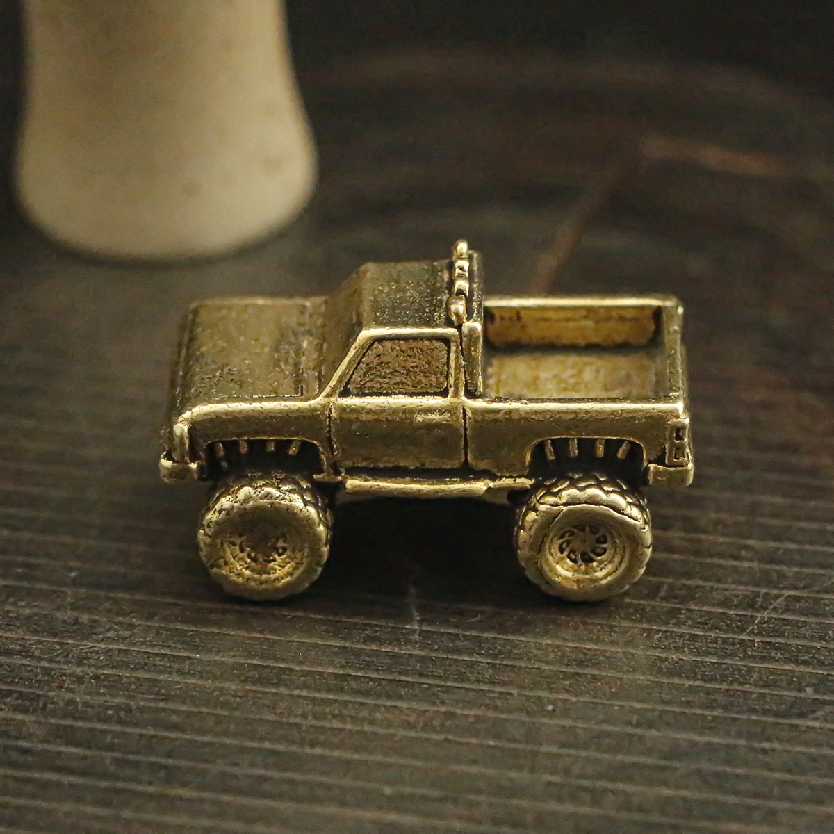 Pure copper ornaments, pickup truck mold ornaments, tea pet ornaments, gift and household small gift ornaments detail image 7