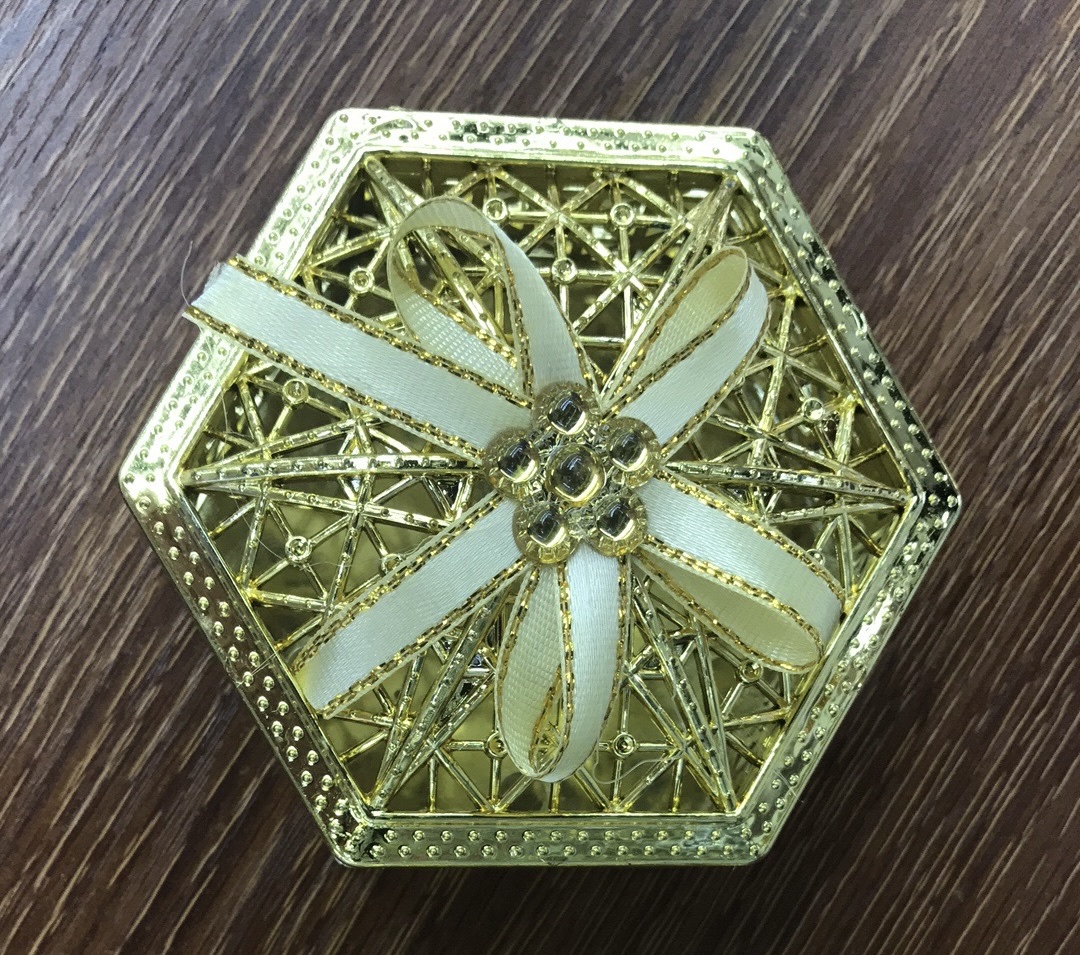 糖果盒塑料镀金工艺品塑料镀金工艺品塑料镀金工艺品塑料镀金工艺品塑料镀金工艺品塑料镀金工艺品塑料镀金工艺品塑料镀金工艺品塑