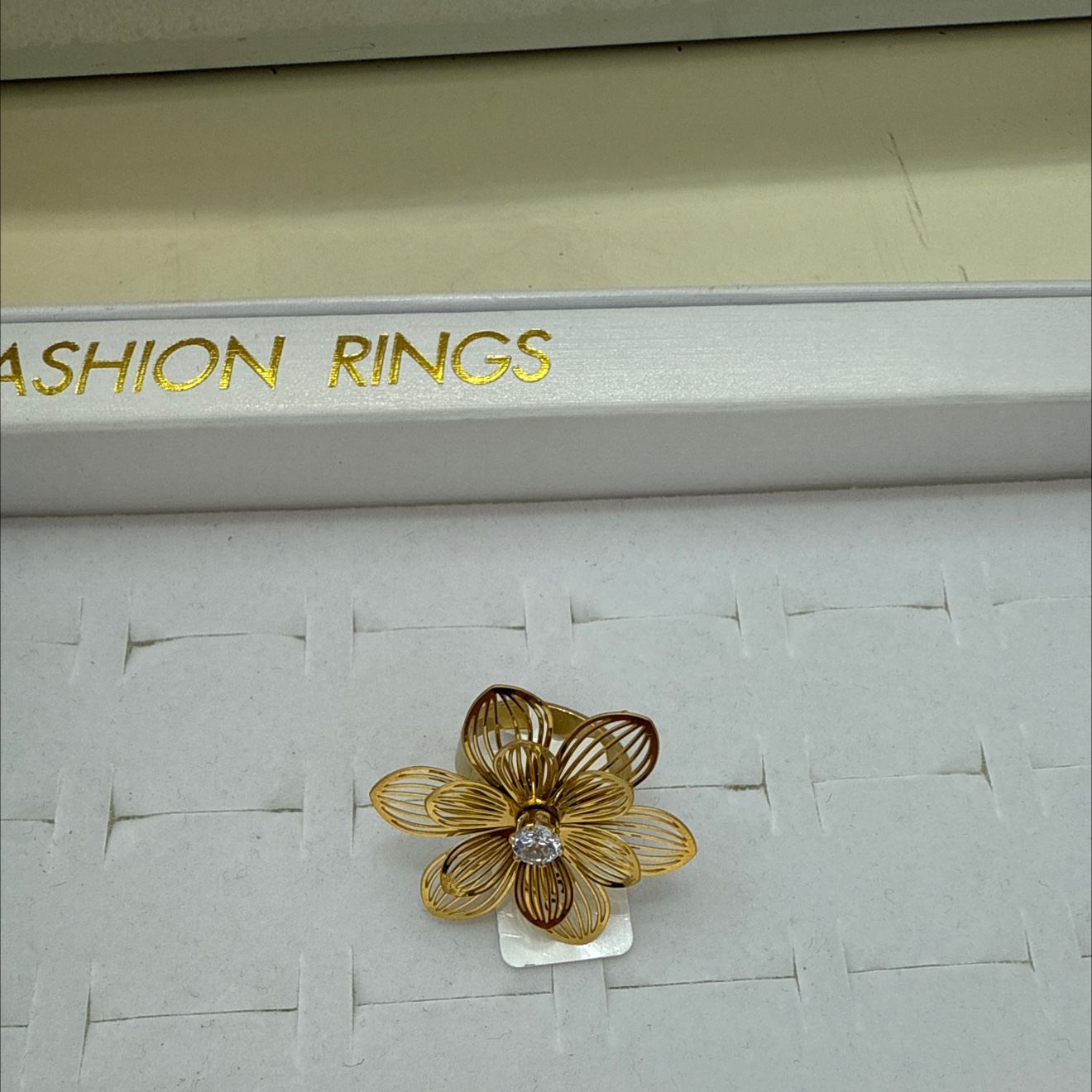 欧美个性百搭简约真金电镀钛钢指环时尚几何镂空不锈钢戒指女批发产品图