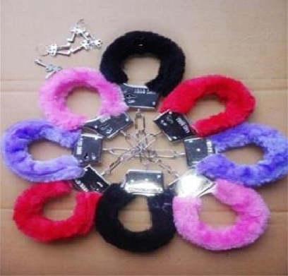 毛绒玩具手铐，情趣手铐孔明锁益智鲁班锁九连环遥控船玩具手工拼装儿童智力开发趣味拼图…………………….详情图5