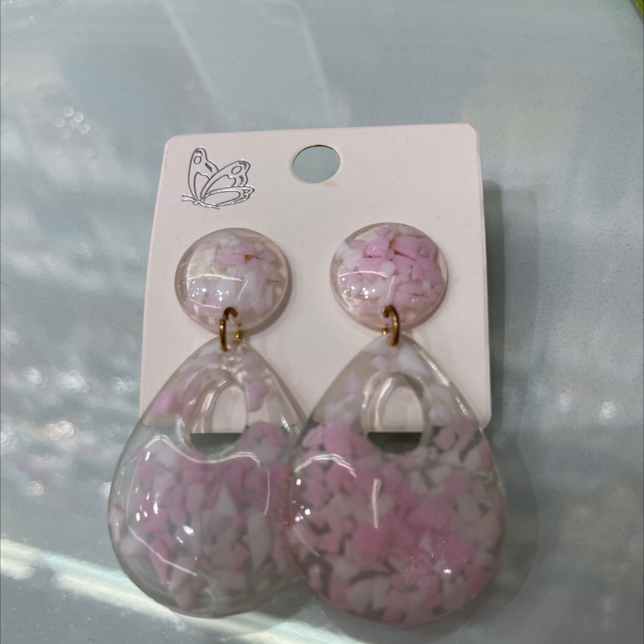 树脂耳环、时尚潮流、百搭款、简约大气饰品、耳饰