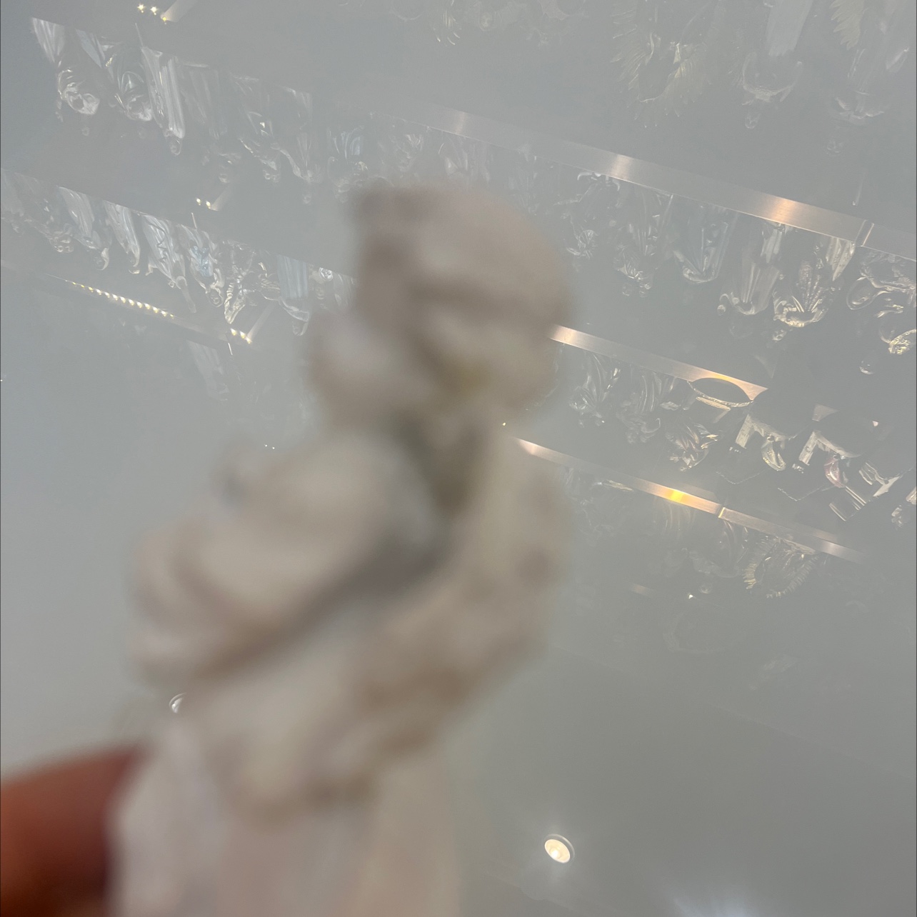 White Angel details Picture