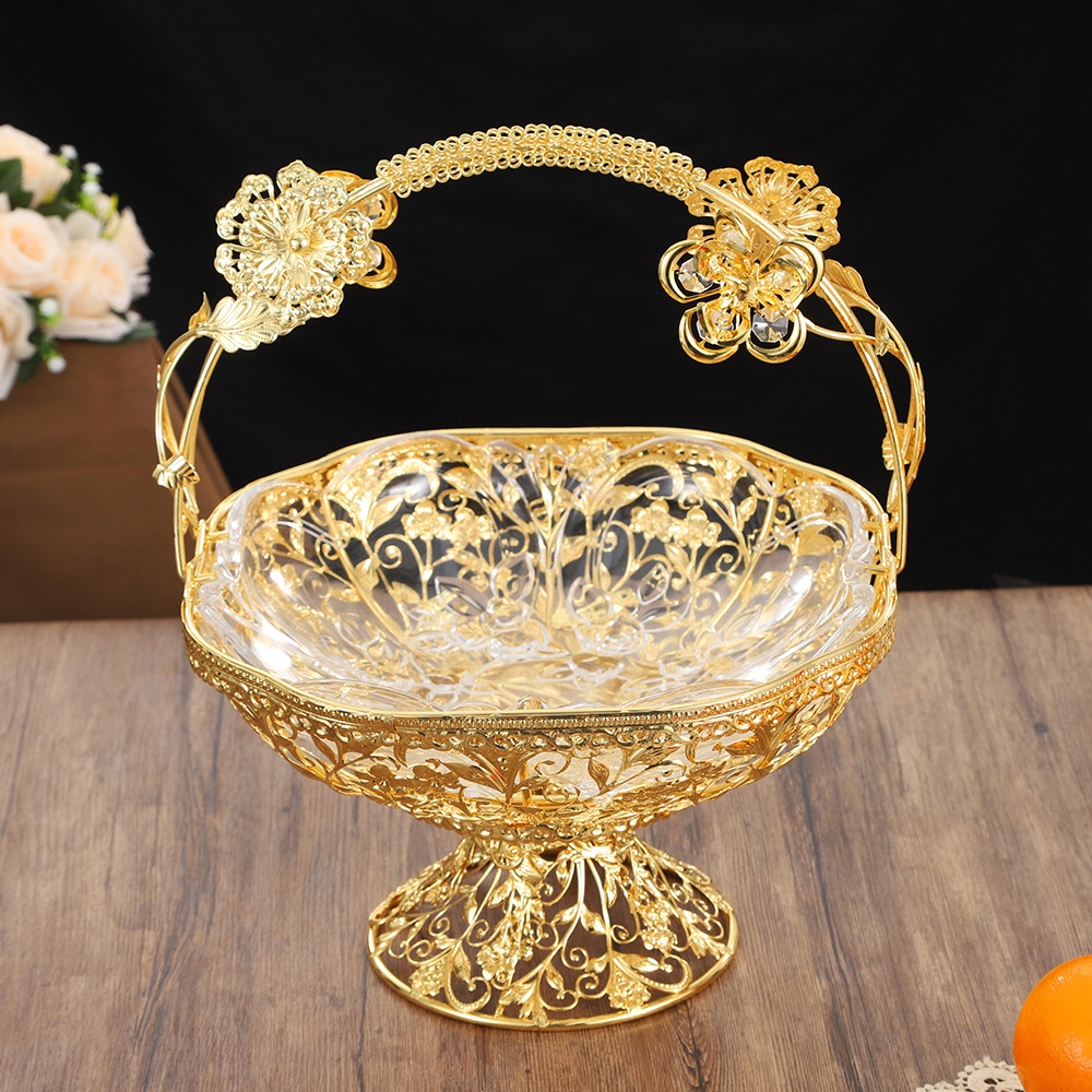 欧式手提婚庆摆放干果，糖果，糕点水果盘精美轻奢工艺品客厅家用摆件金属水果零食金色果盘