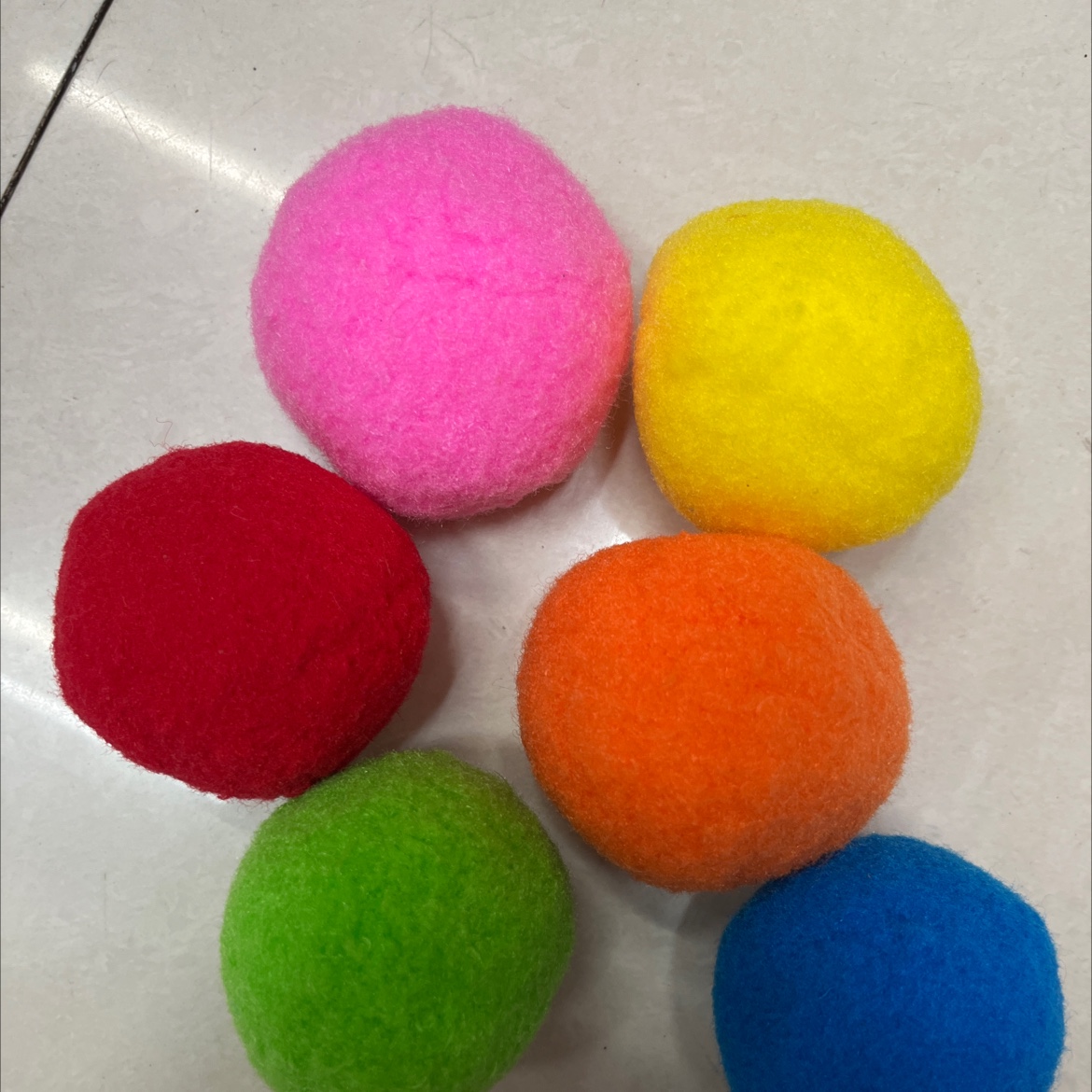 丙纶毛球高温球打水仗毛球幼儿园DIY绒球玩具