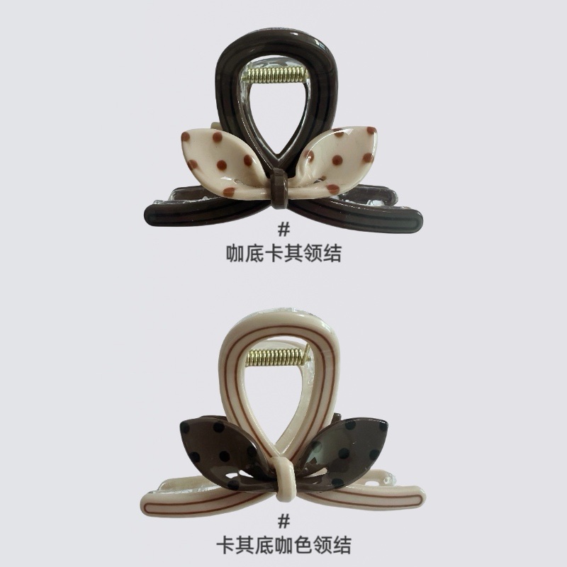 Simple and versatile hair accessories and headwear: Grab clip, printed bow tie, updo, shark clip detail image 4