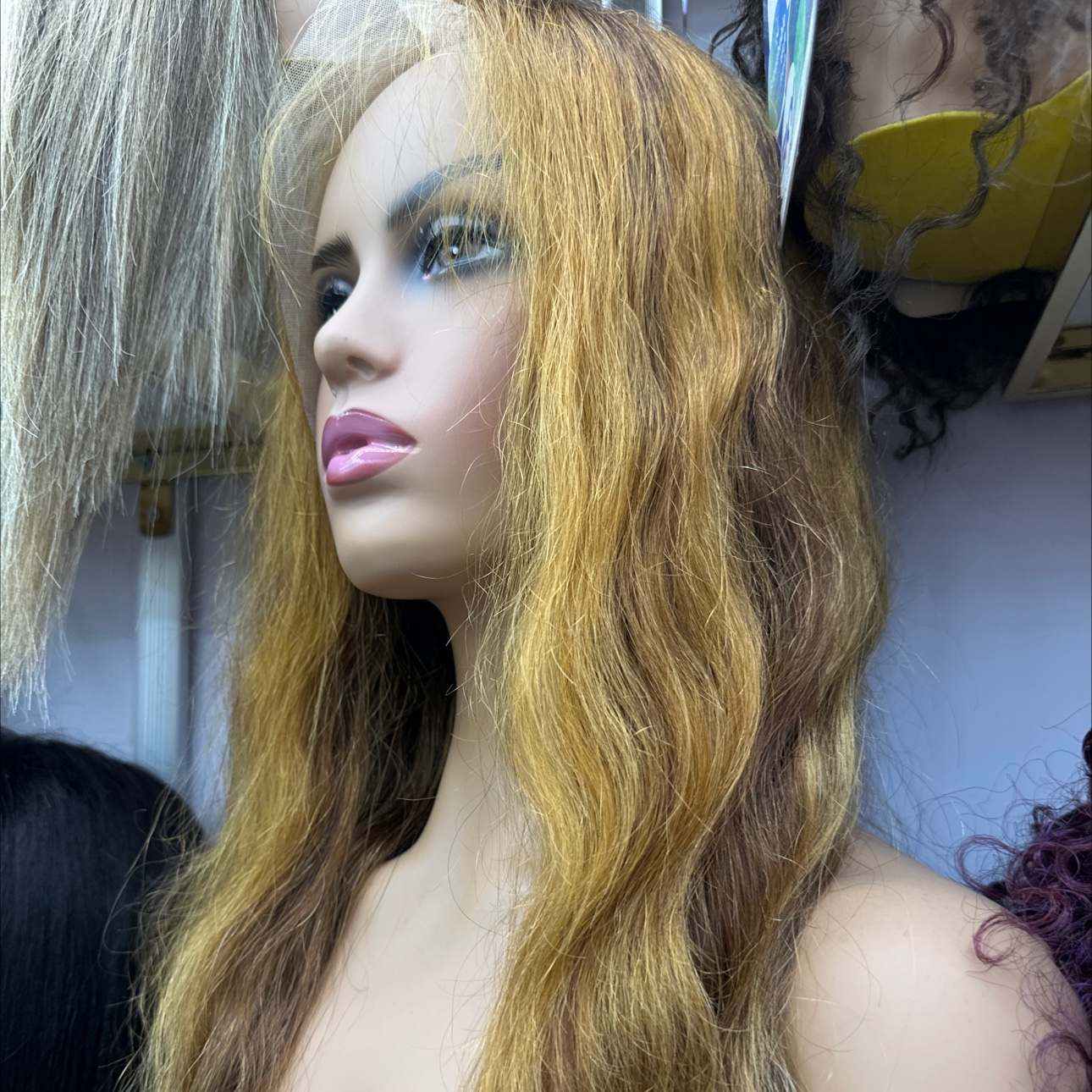 Real golden hair Application Scenario